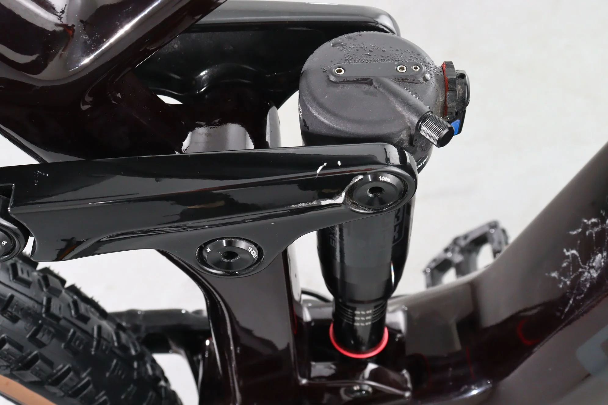 Cube Stereo Hybrid 140 Hpc Race - Image 9