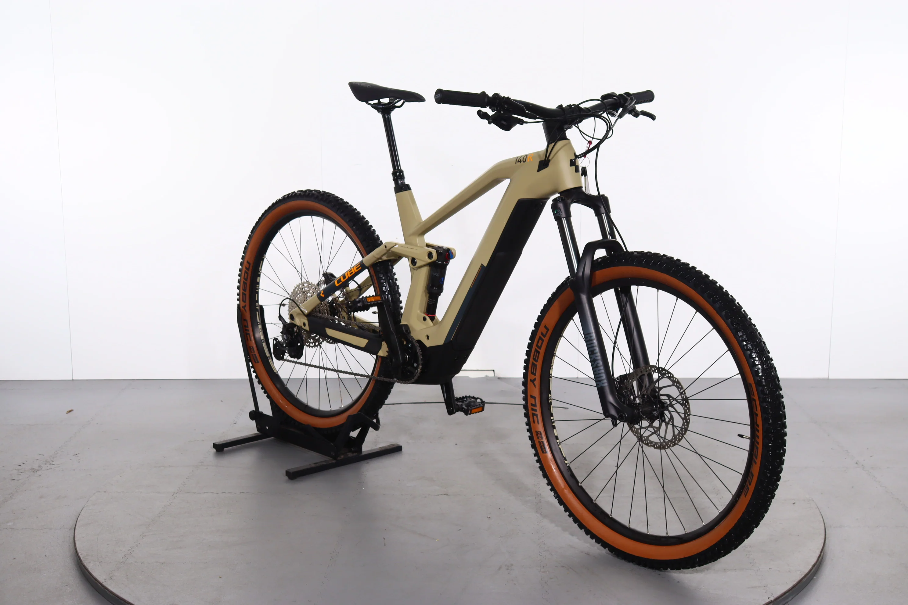 Cube Stereo Hybrid 140 HPC Race - Image 3