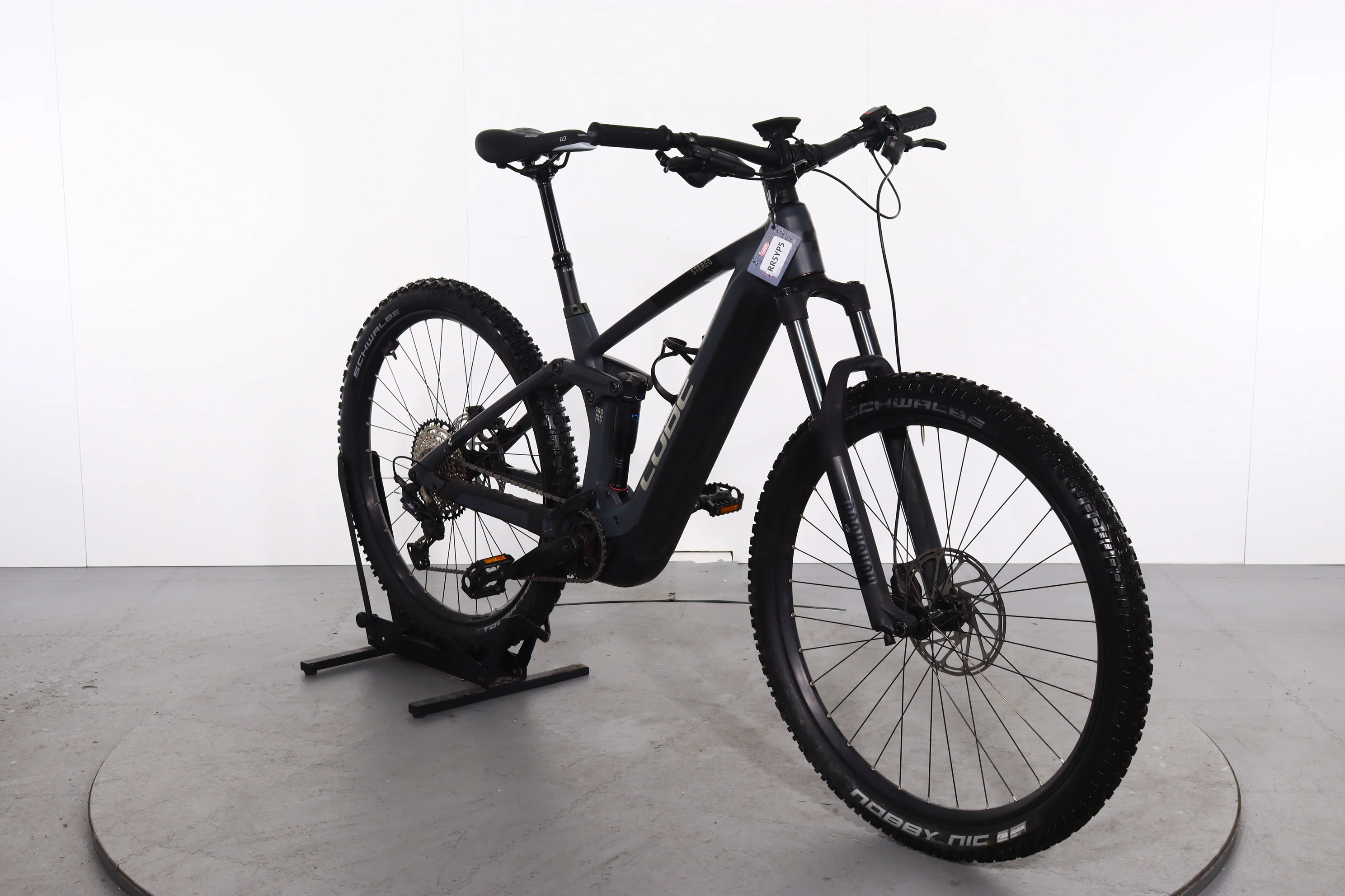 Cube Stereo Hybrid 140 Hpc Race - Image 3