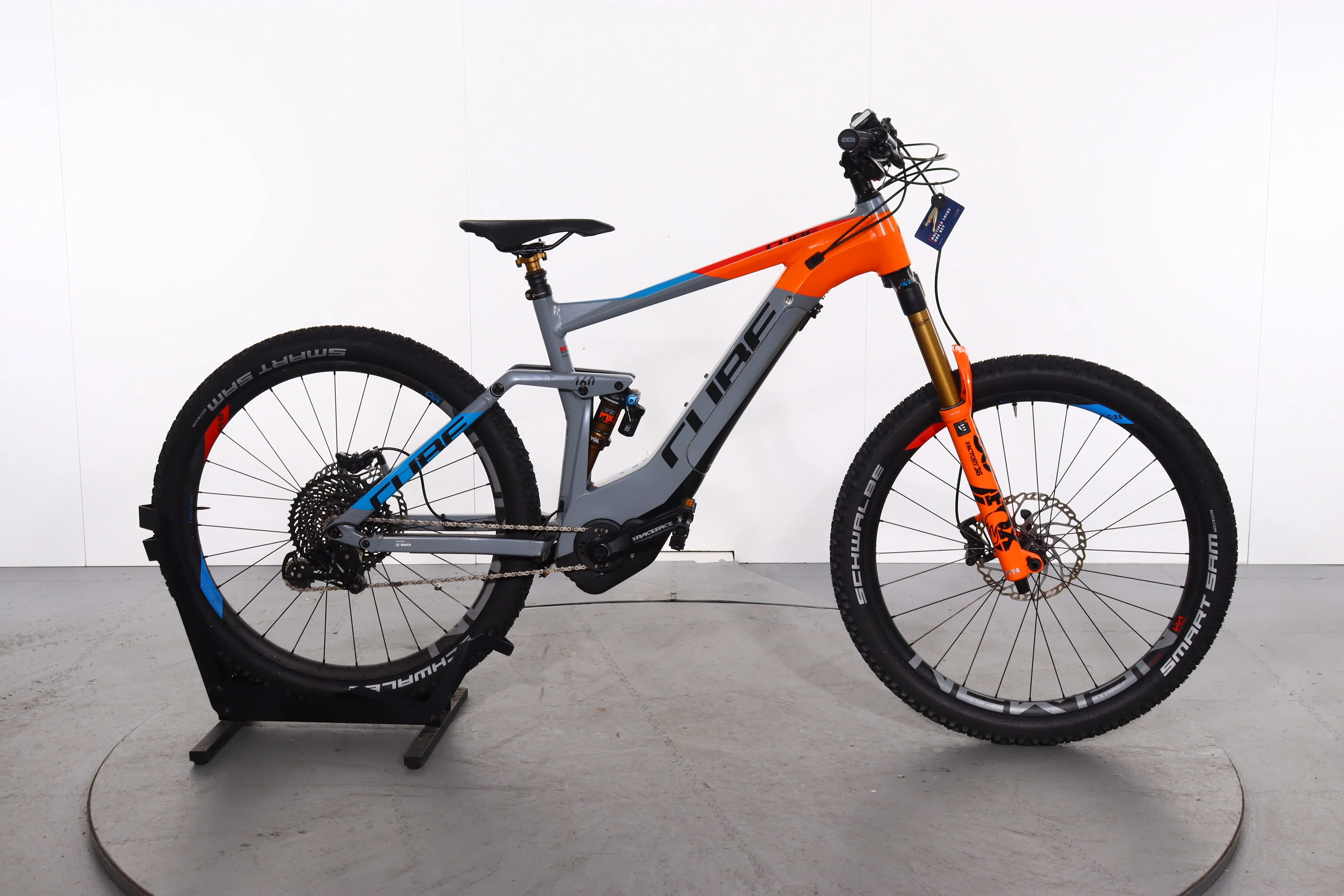 Cube Stereo Hybrid 160 Action Team