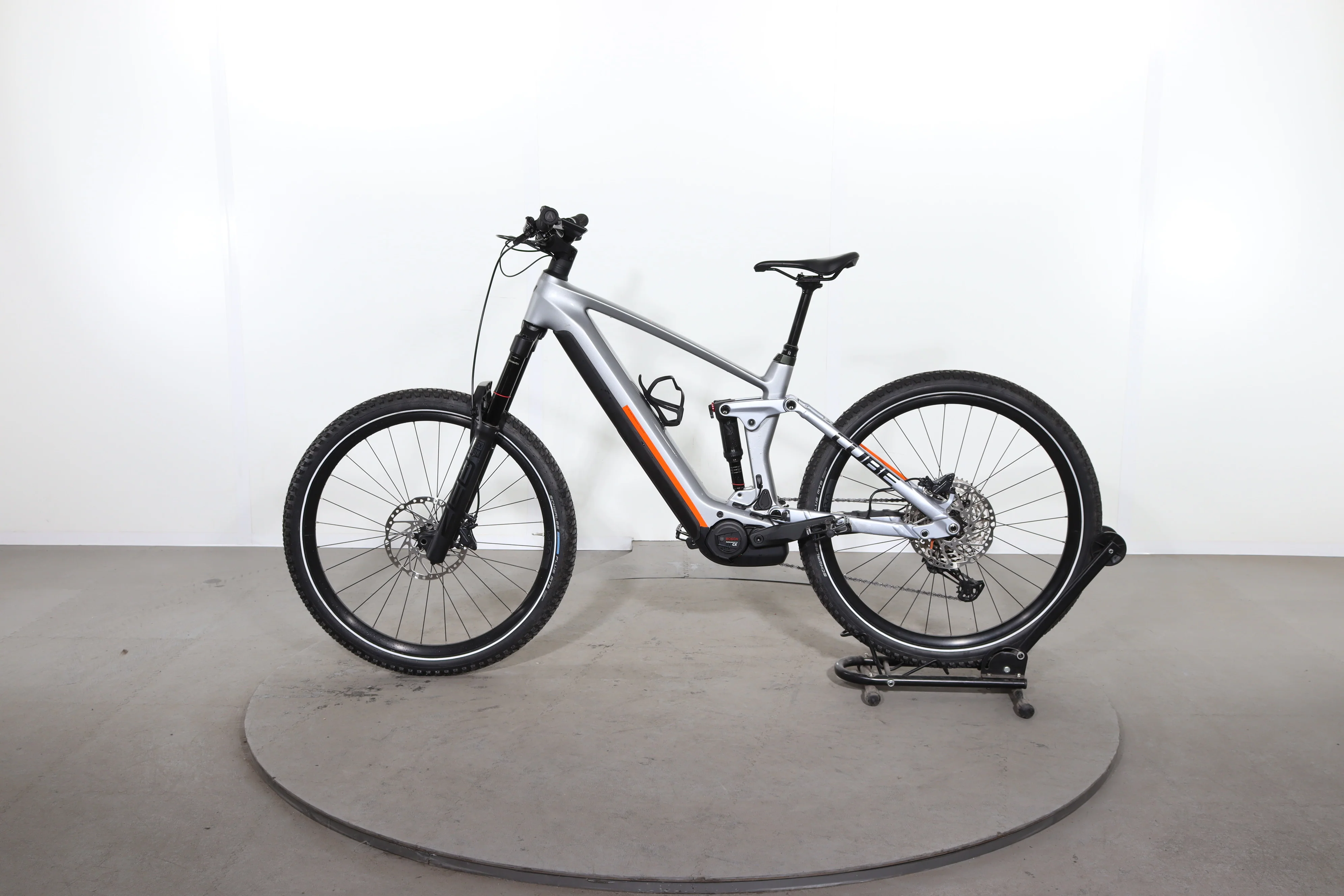 Cube Stereo Hybrid 160 HPC SL - Image 4