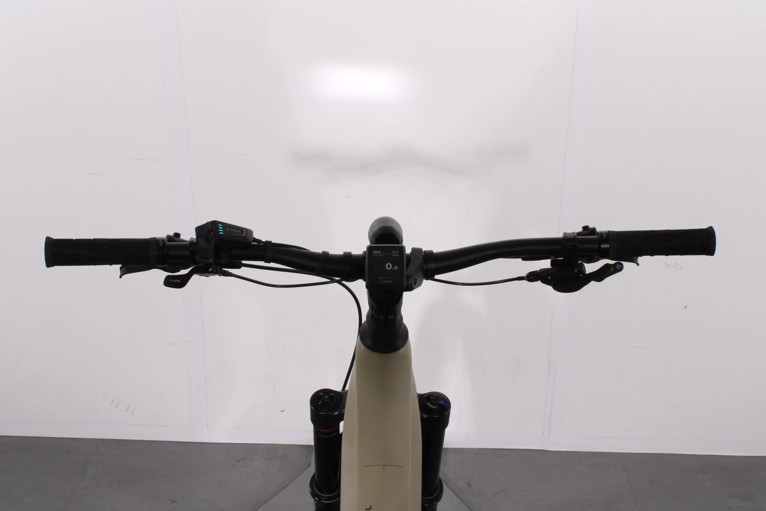 Cube Stereo Hybrid 160 HPC SL - Image 7