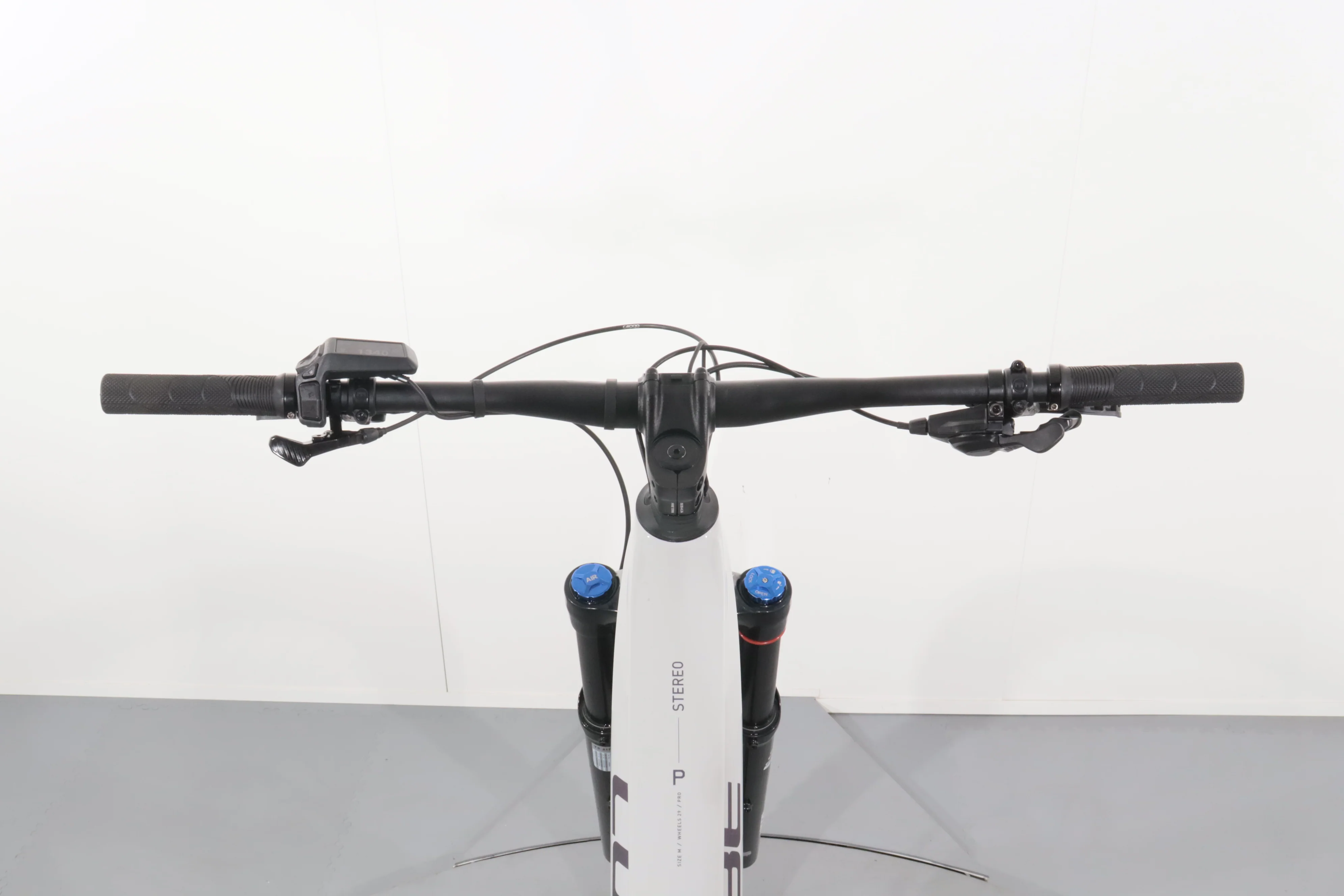 Cube Stereo Hybrid One44 Pro 800 - Image 7
