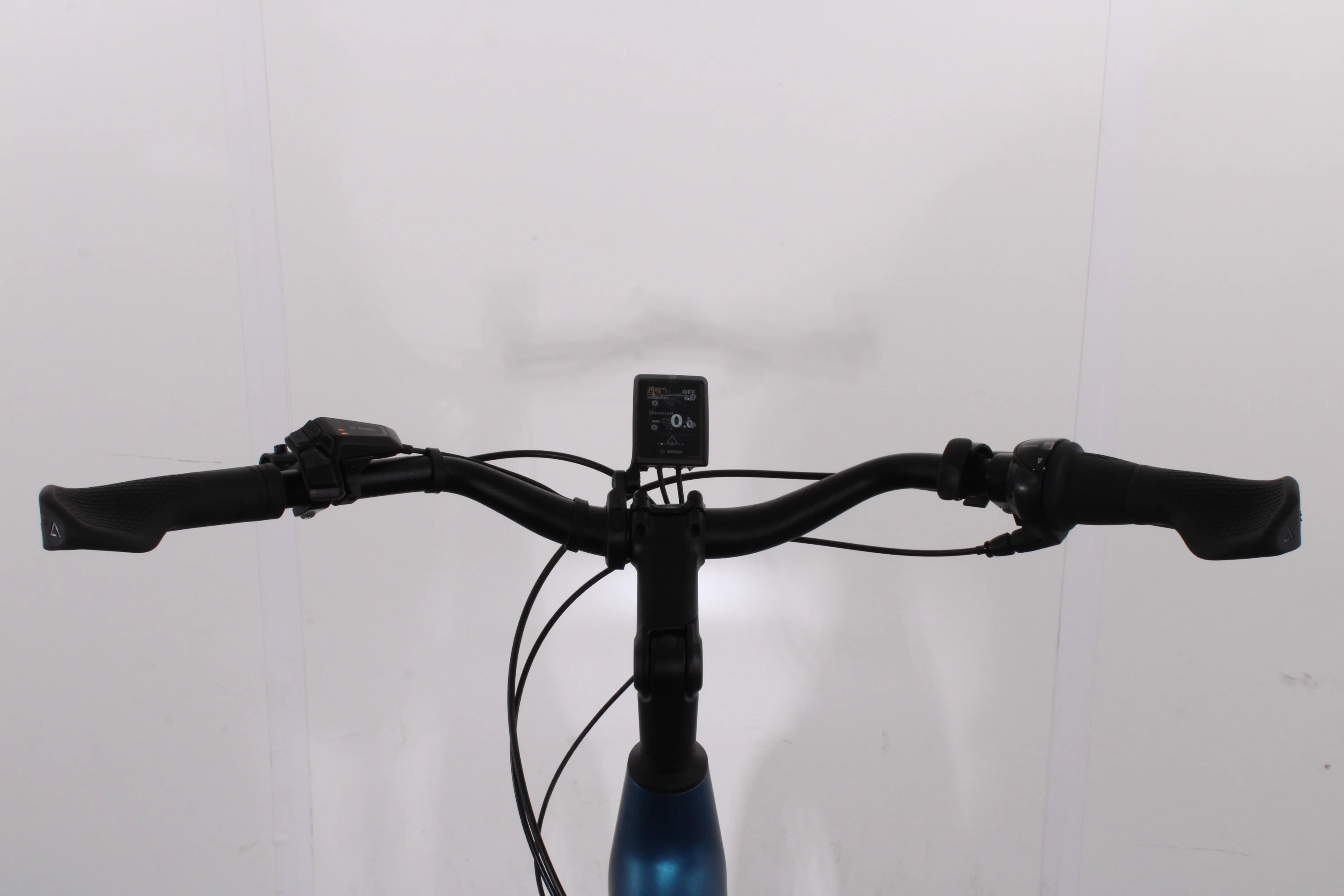 Cube Supreme Hybrid Deluxe One - Image 7