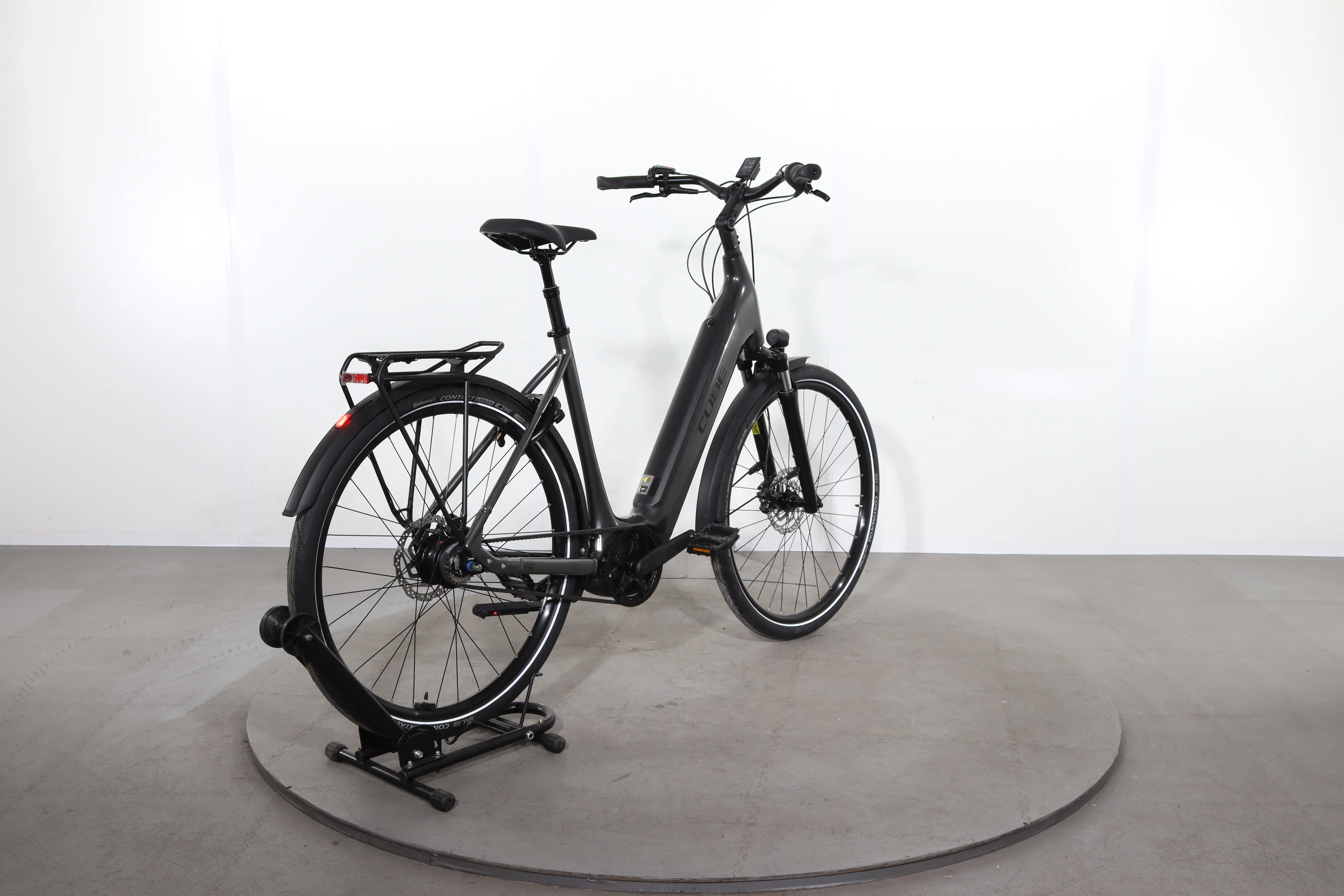 Cube Supreme Hybrid Deluxe One - Image 6