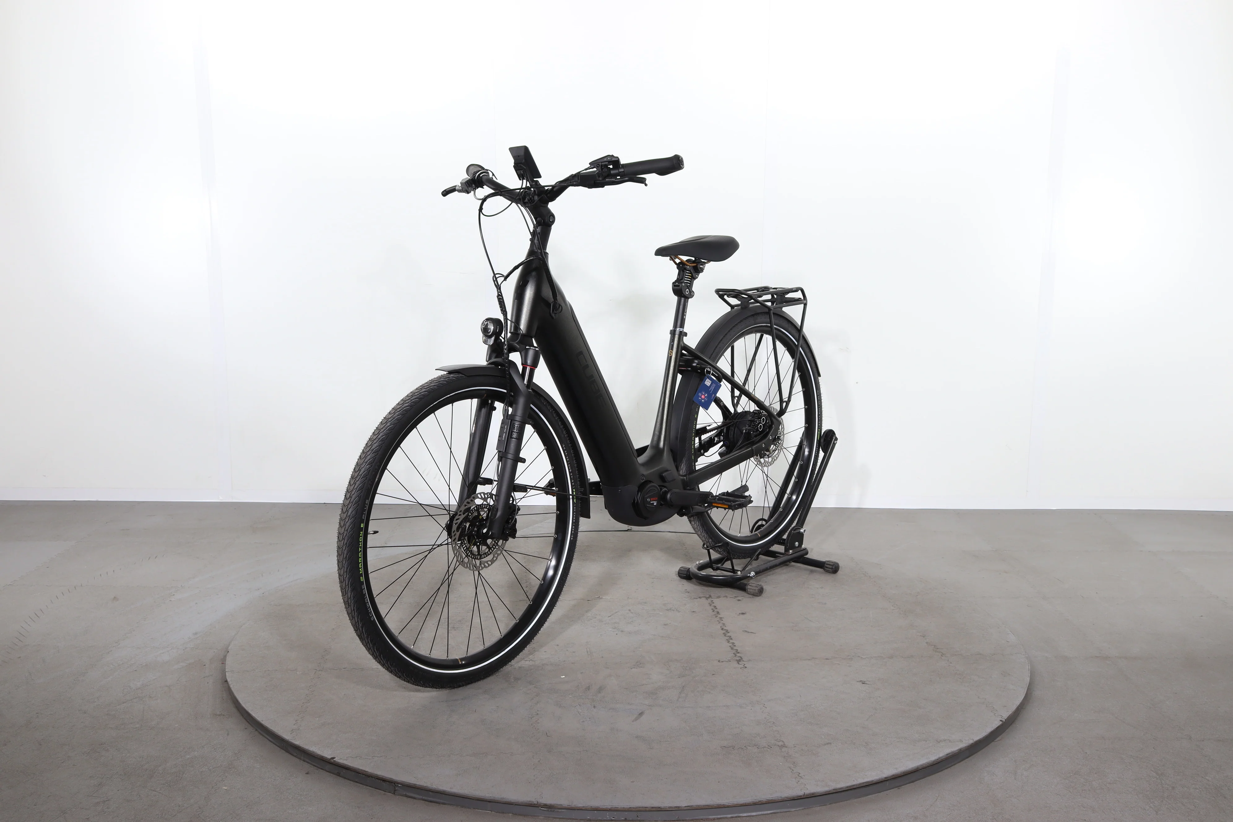Cube Supreme Hybrid Deluxe SLT - Image 3