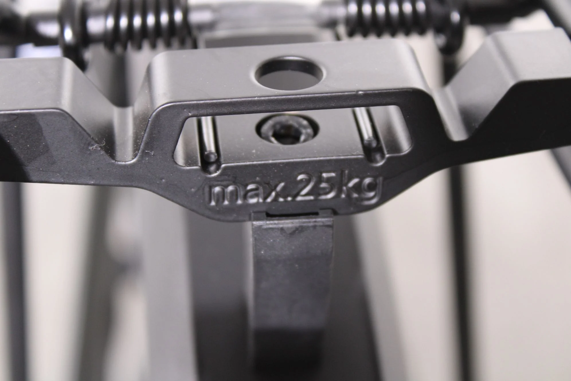 Cube Supreme Hybrid Deluxe SLT - Image 9