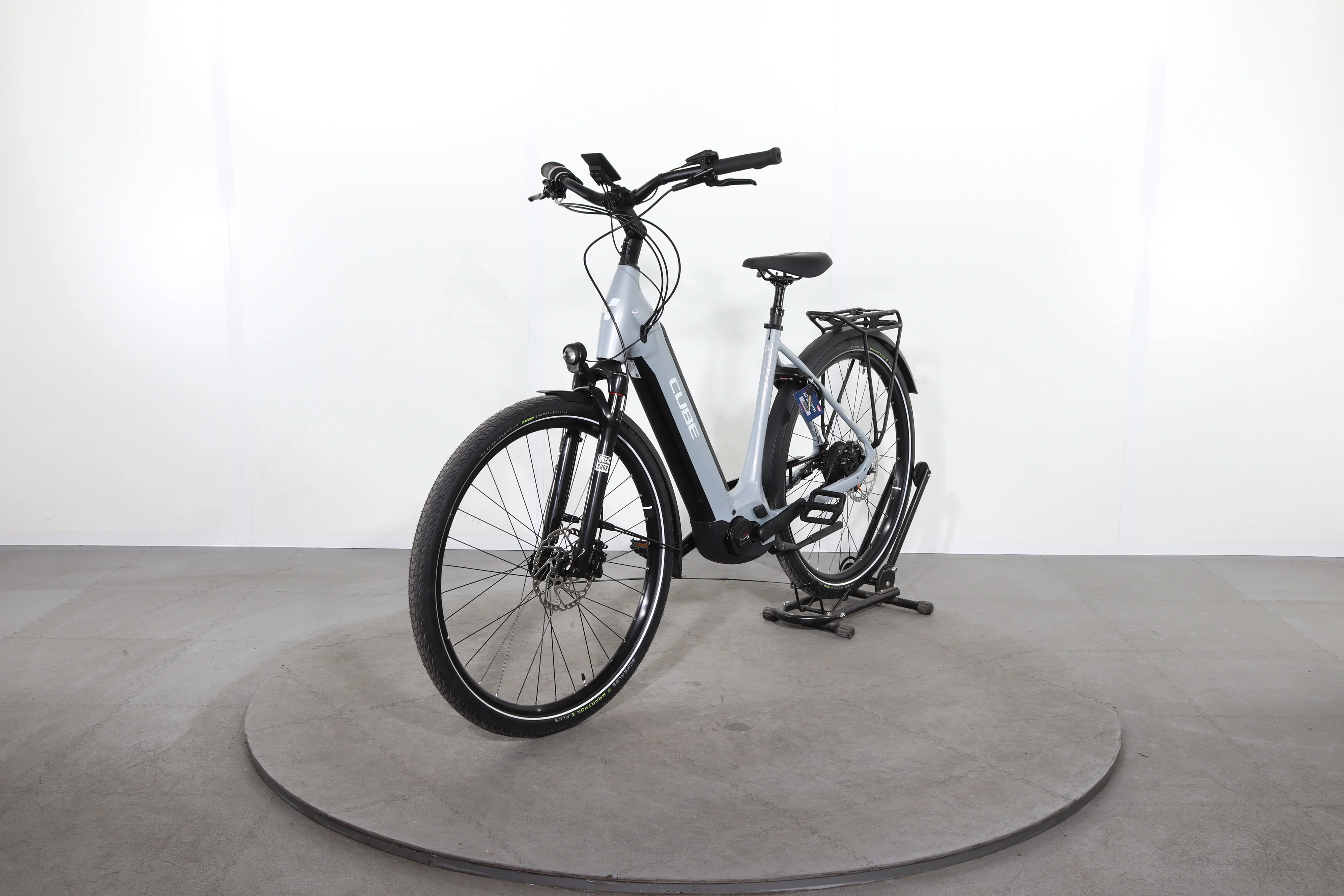 Cube Supreme Hybrid Deluxe SLX - Image 3