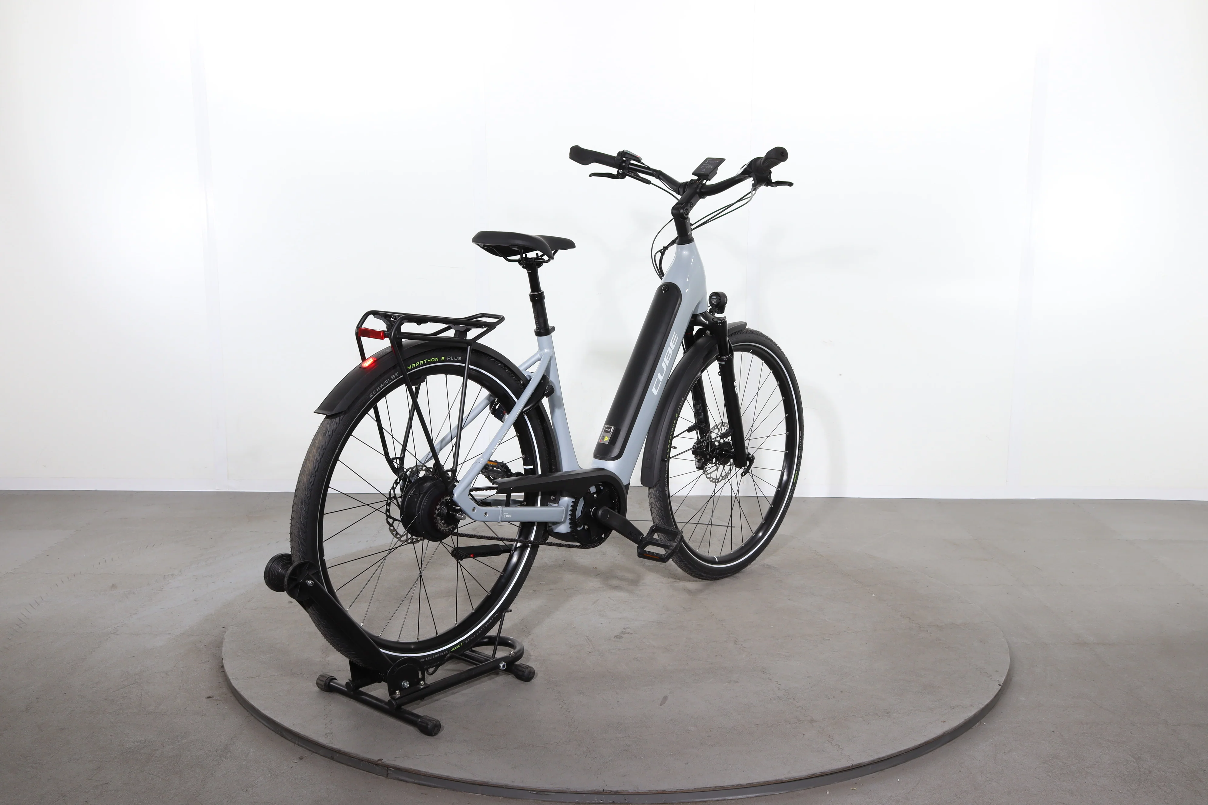 Cube Supreme Hybrid Deluxe SLX - Image 6