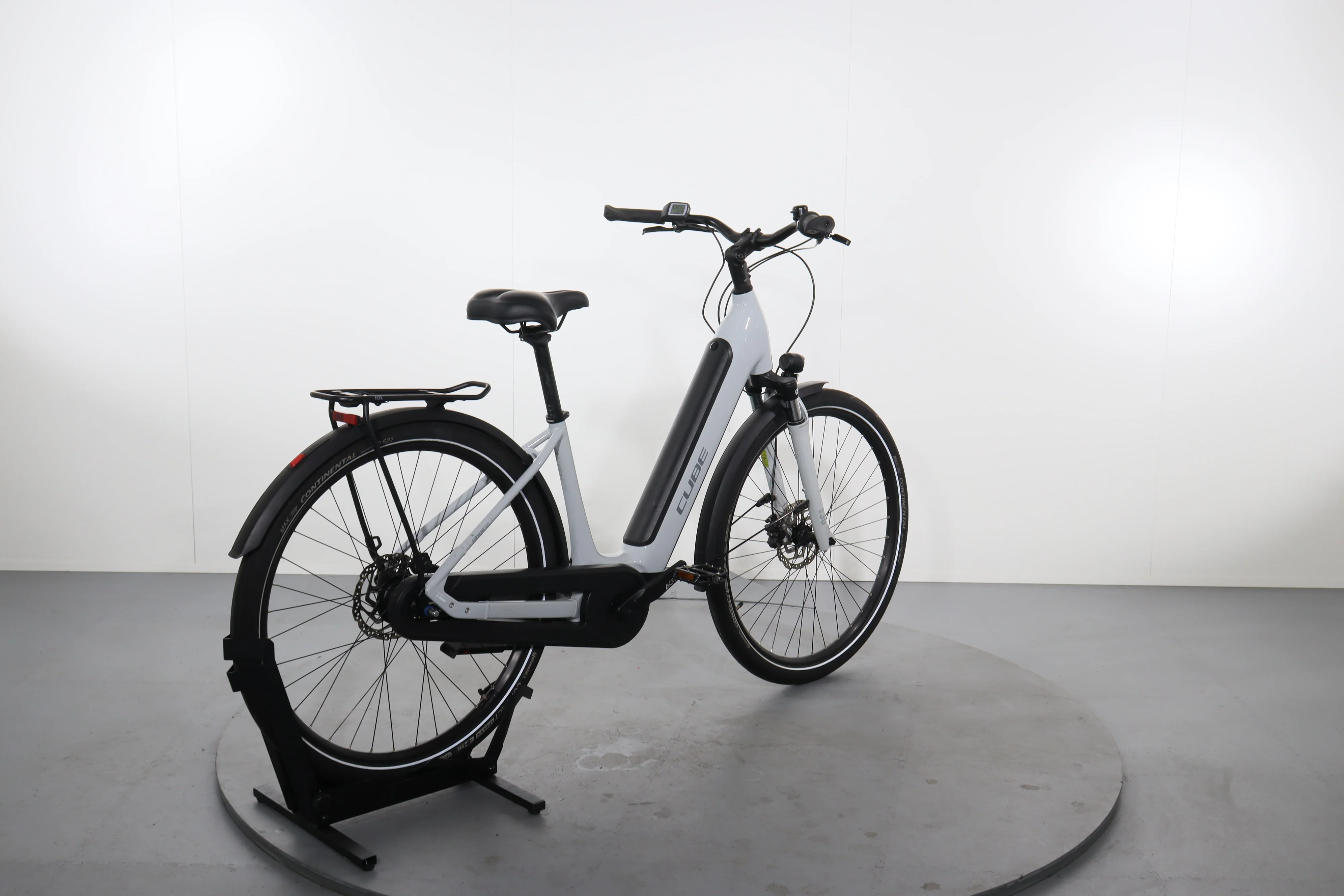 Cube Supreme Hybrid One - Image 6