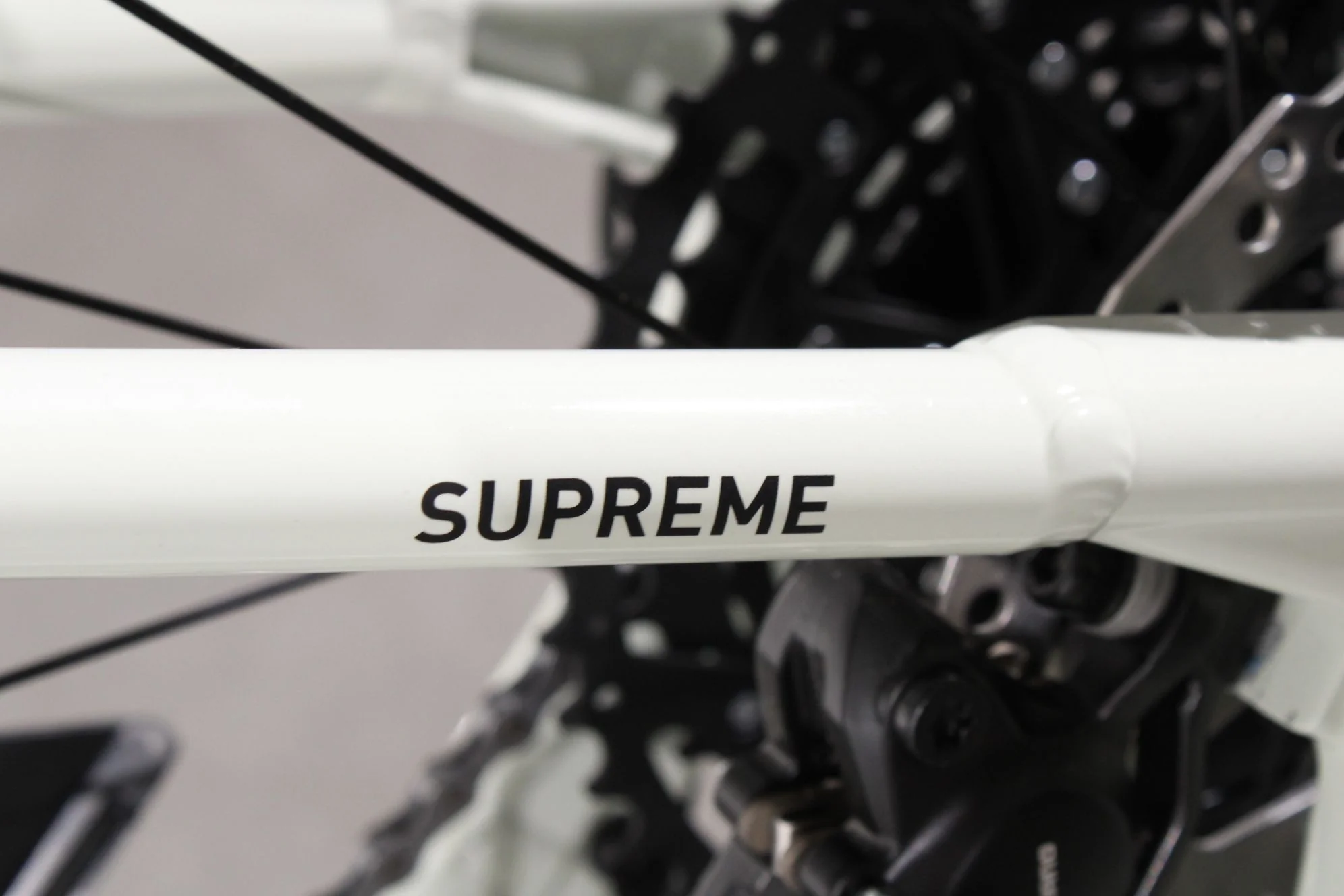 Cube Supreme Hybrid One - Image 11