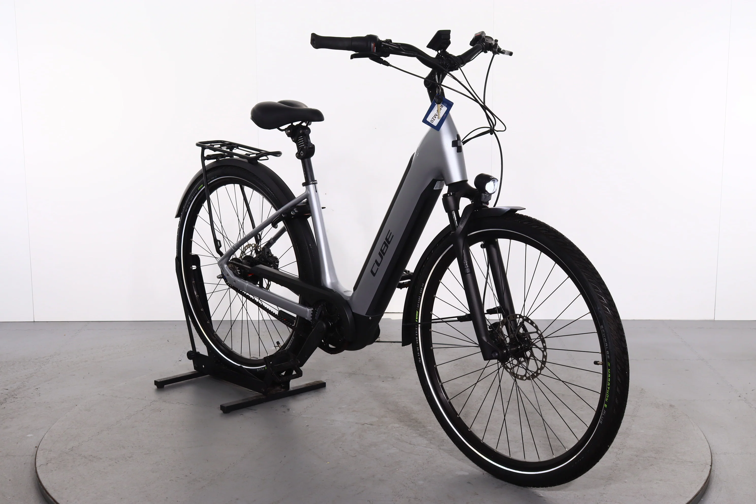 Cube Supreme Hybrid Pro 625 - Image 4