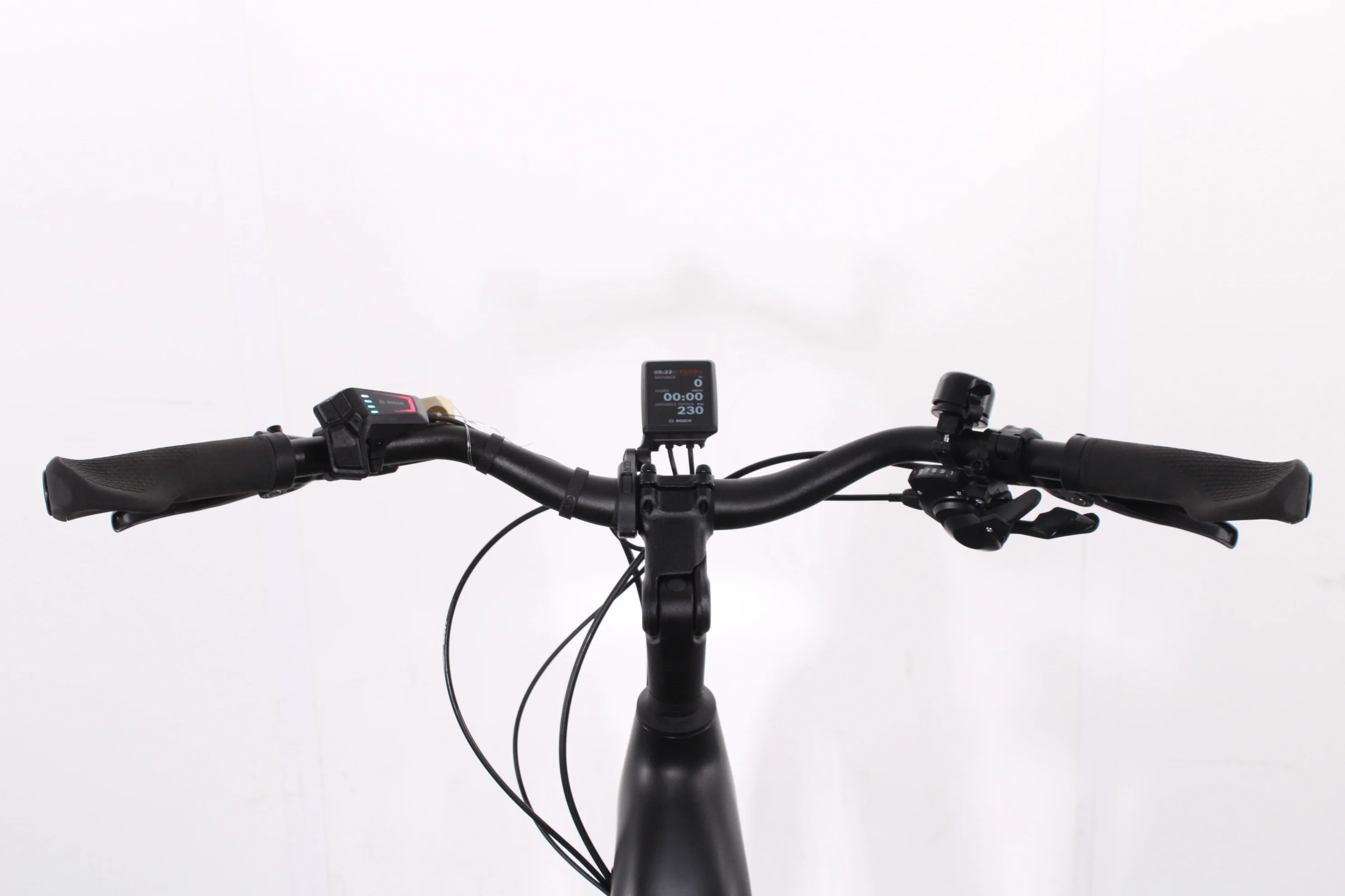 Cube Supreme Hybrid Pro - Image 7