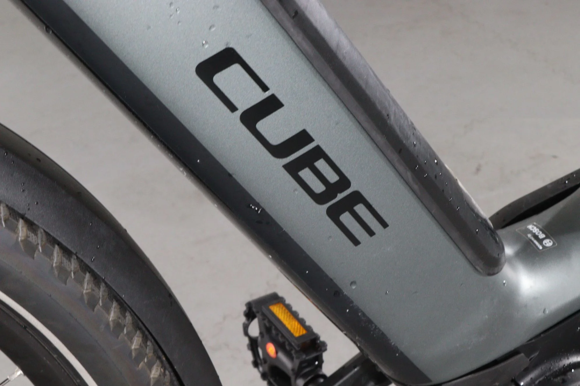 Cube Supreme Hybrid Pro - Image 9