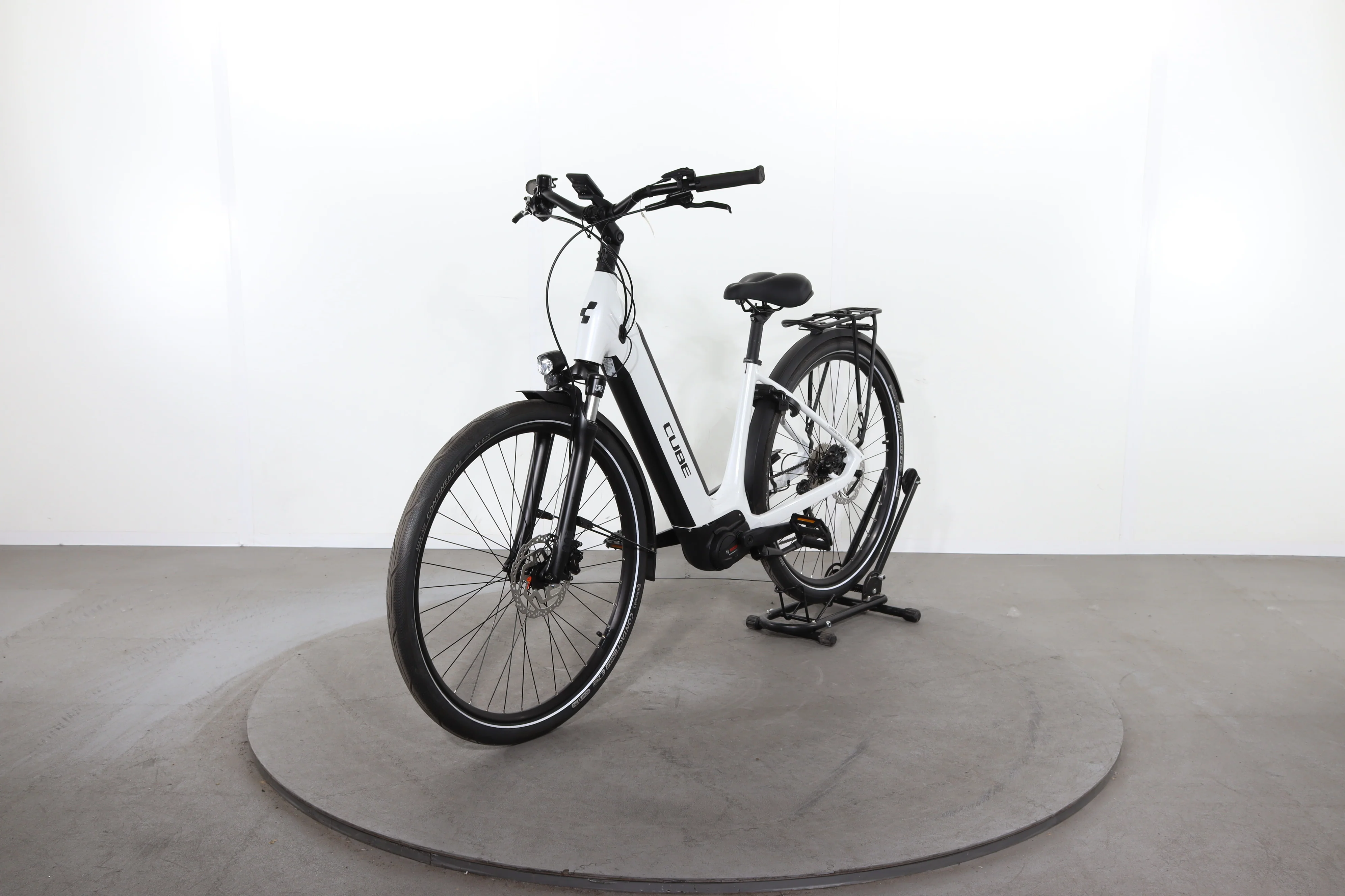 Cube Supreme Sport Hybrid One - Image 3