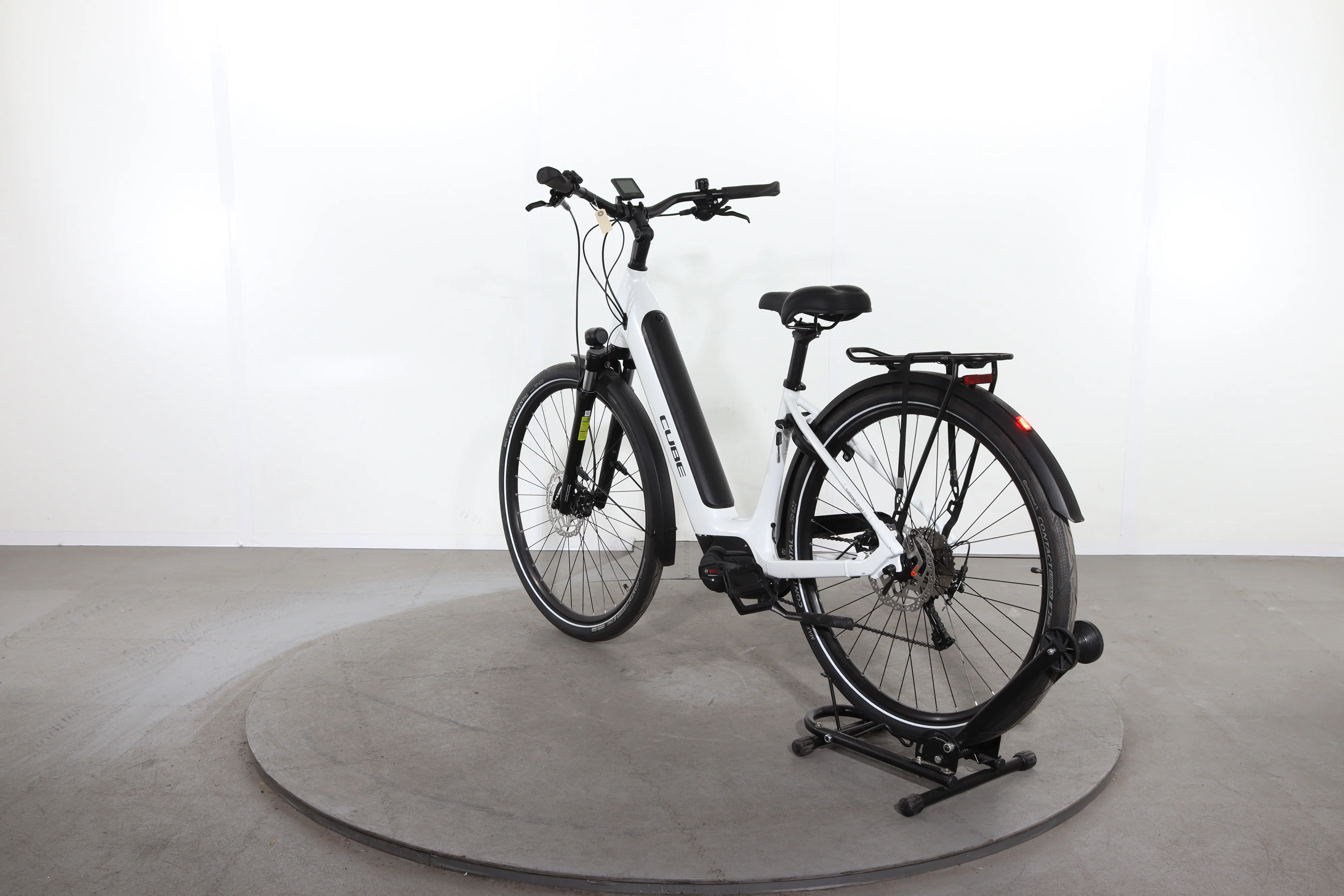 Cube Supreme Sport Hybrid One - Image 5