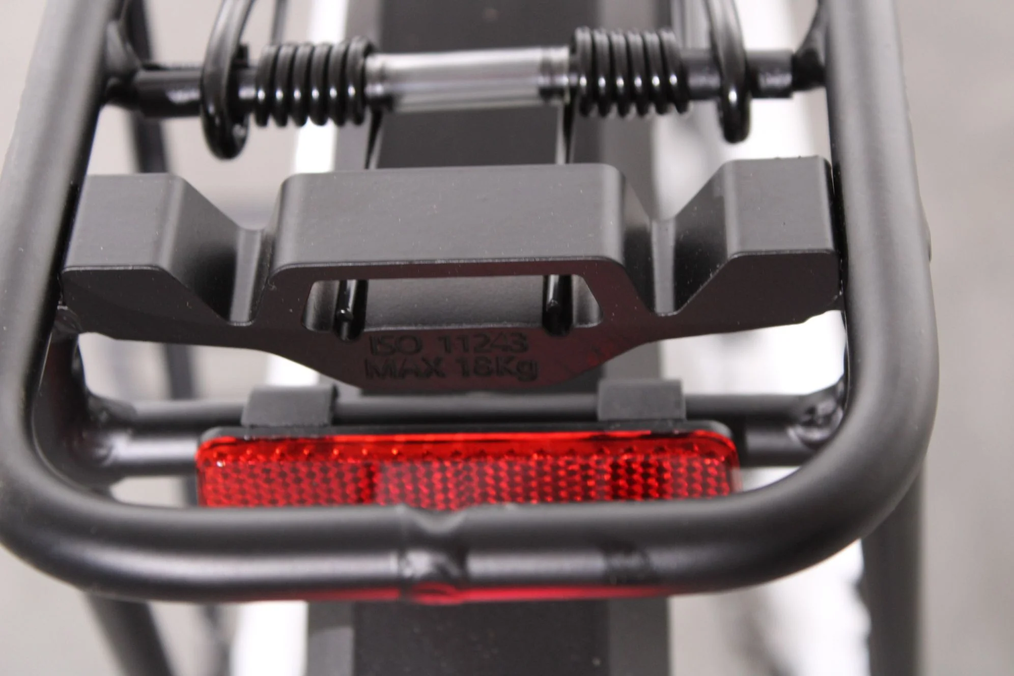 Cube Supreme Sport Hybrid One - Image 9