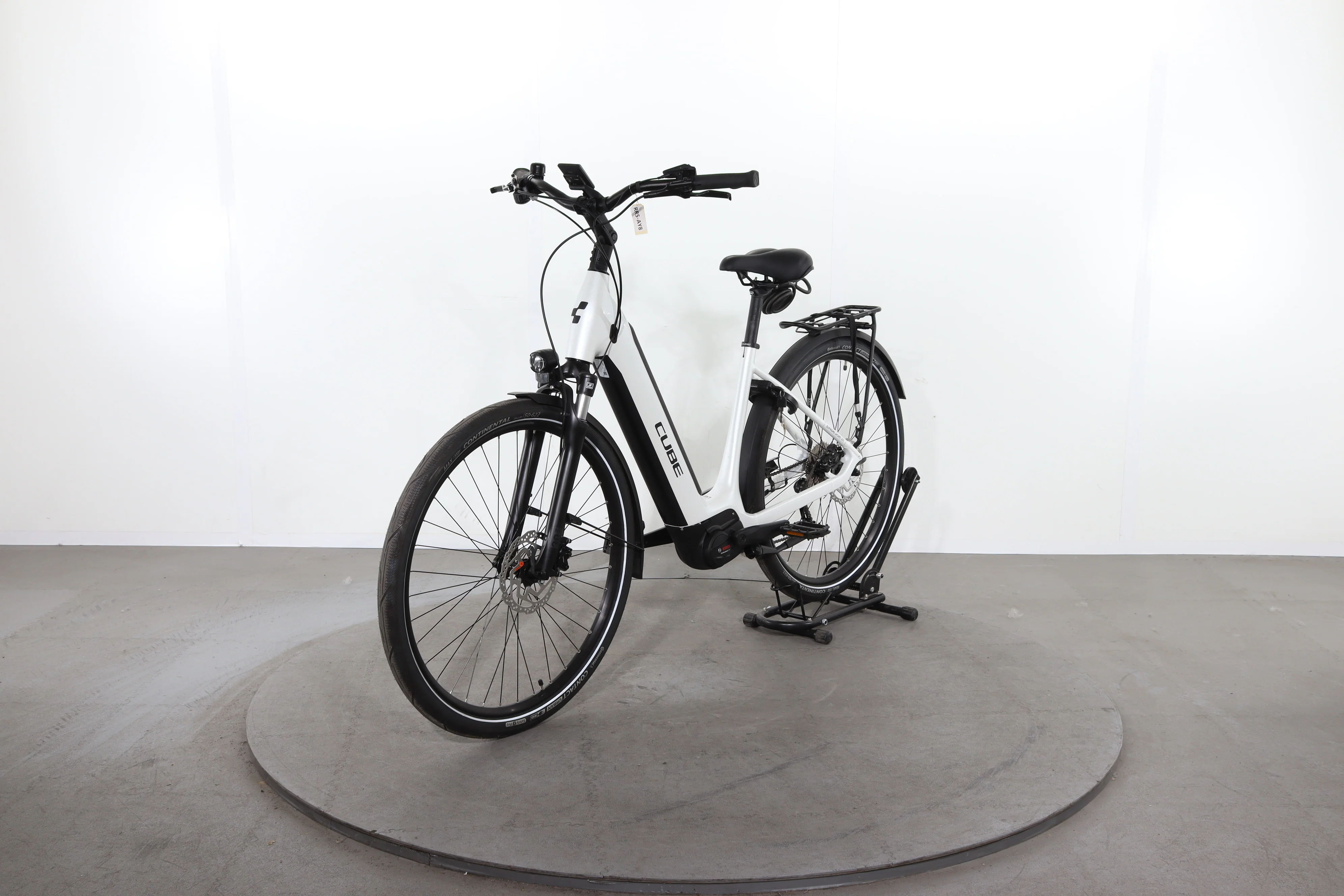 Cube Supreme Sport Hybrid One - Image 3