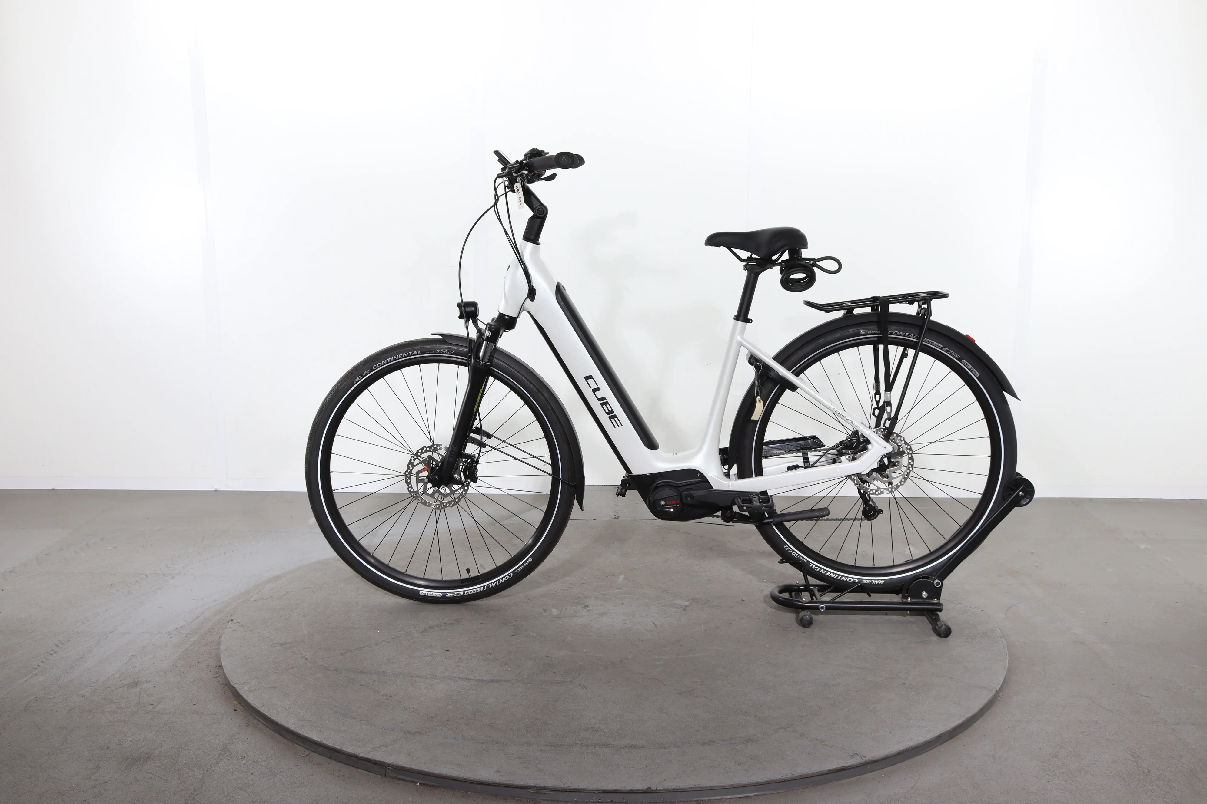 Cube Supreme Sport Hybrid One - Image 4