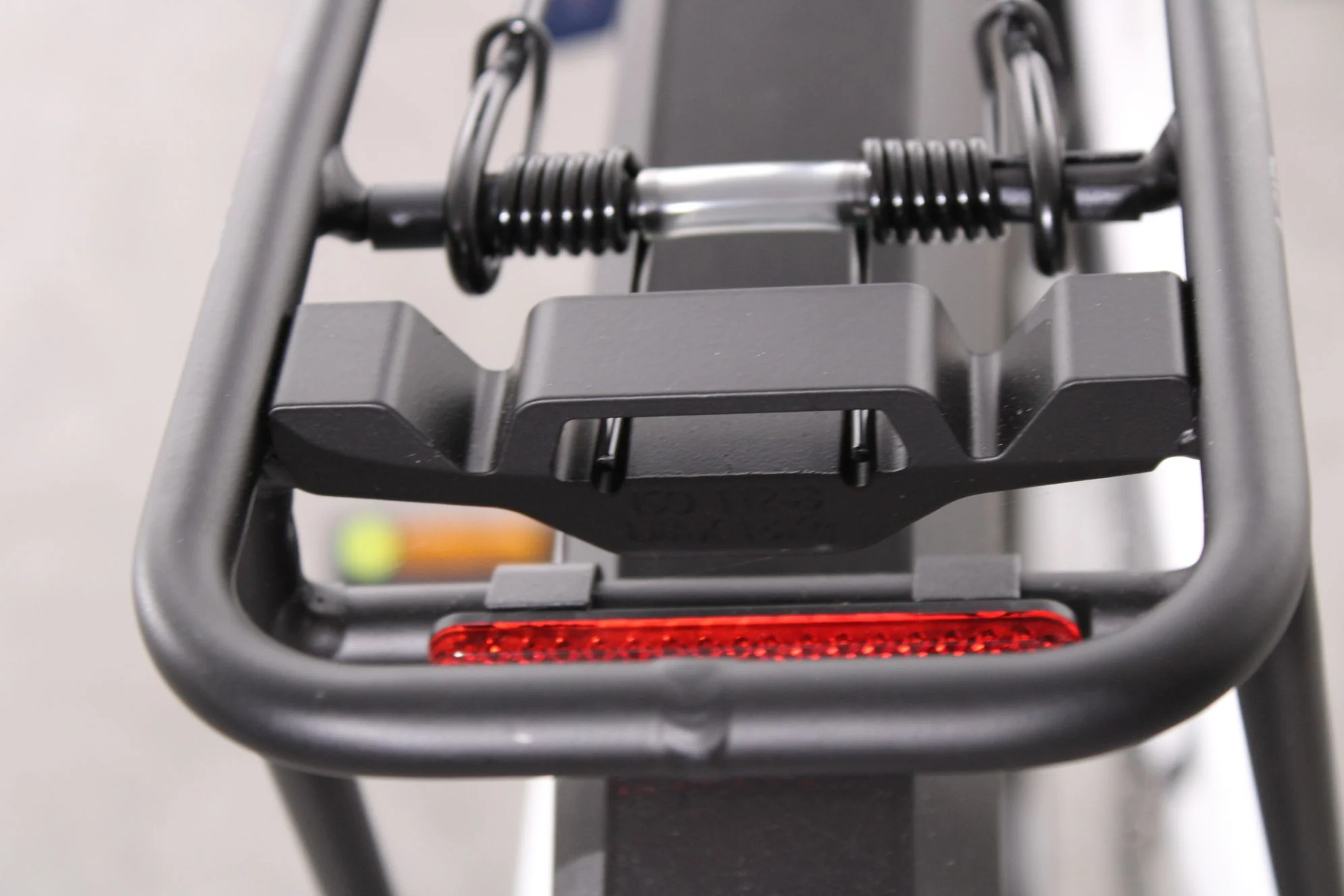 Cube Supreme Sport Hybrid One - Image 9