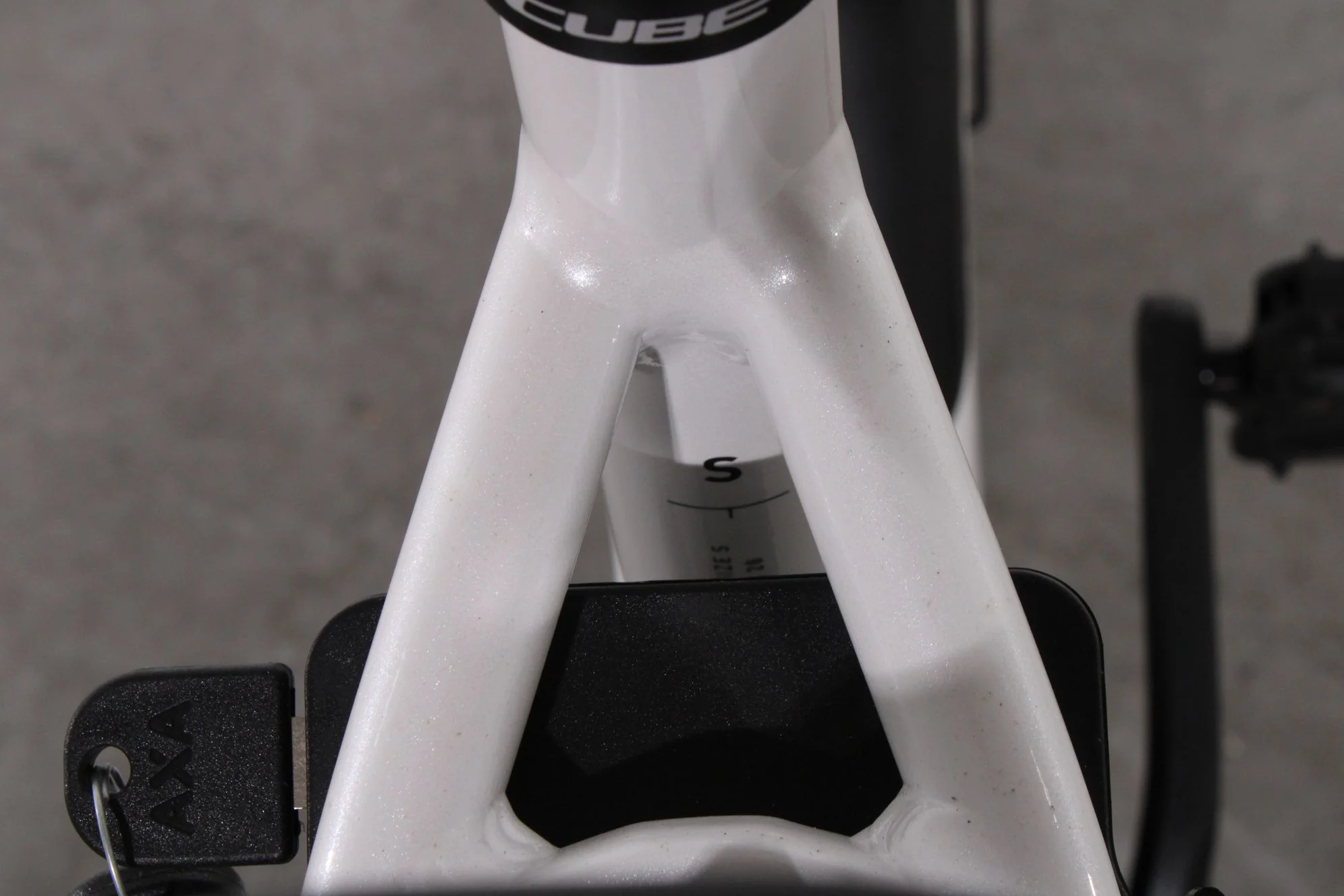 Cube Supreme Sport Hybrid One - Image 8