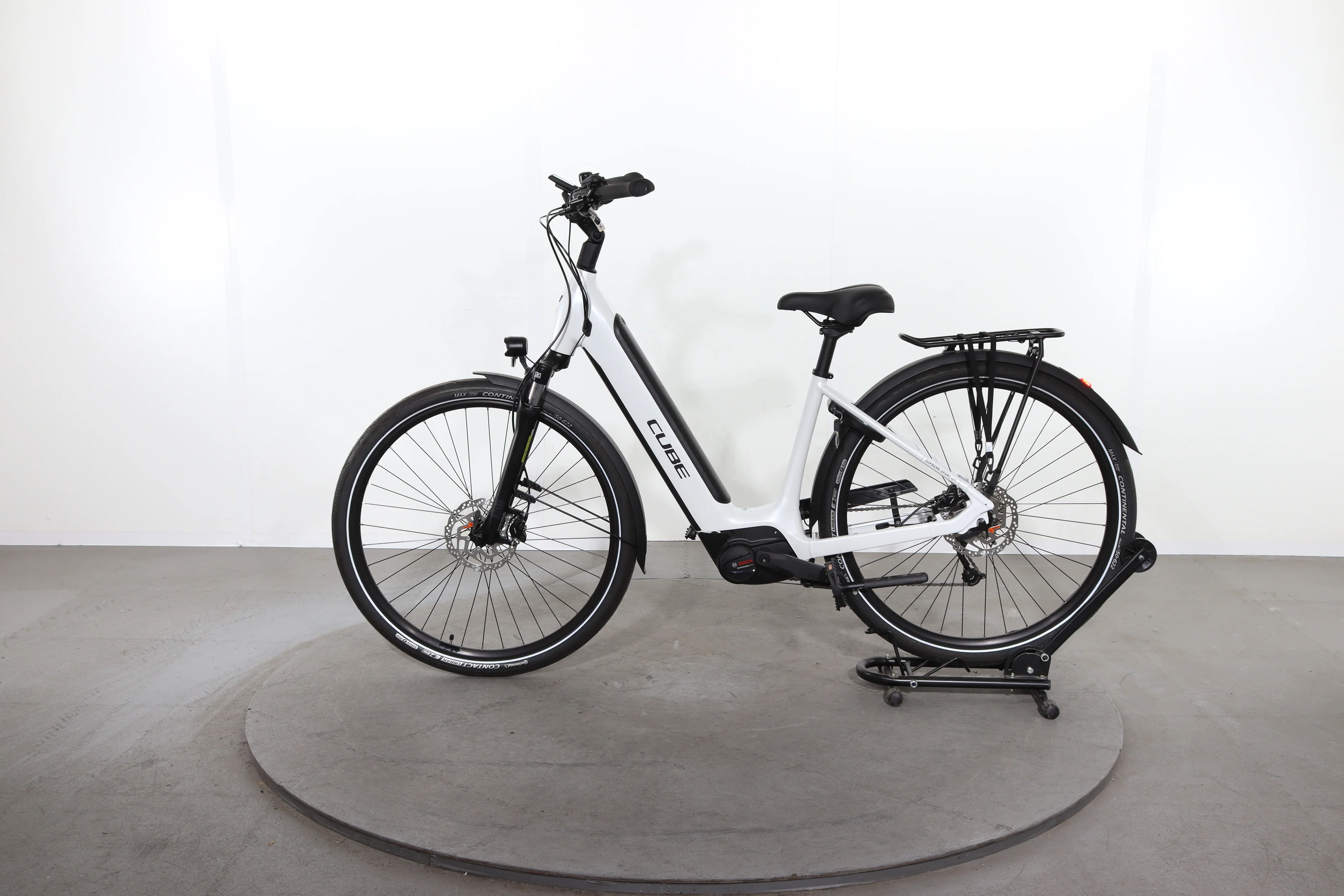 Cube Supreme Sport Hybrid One - Image 4