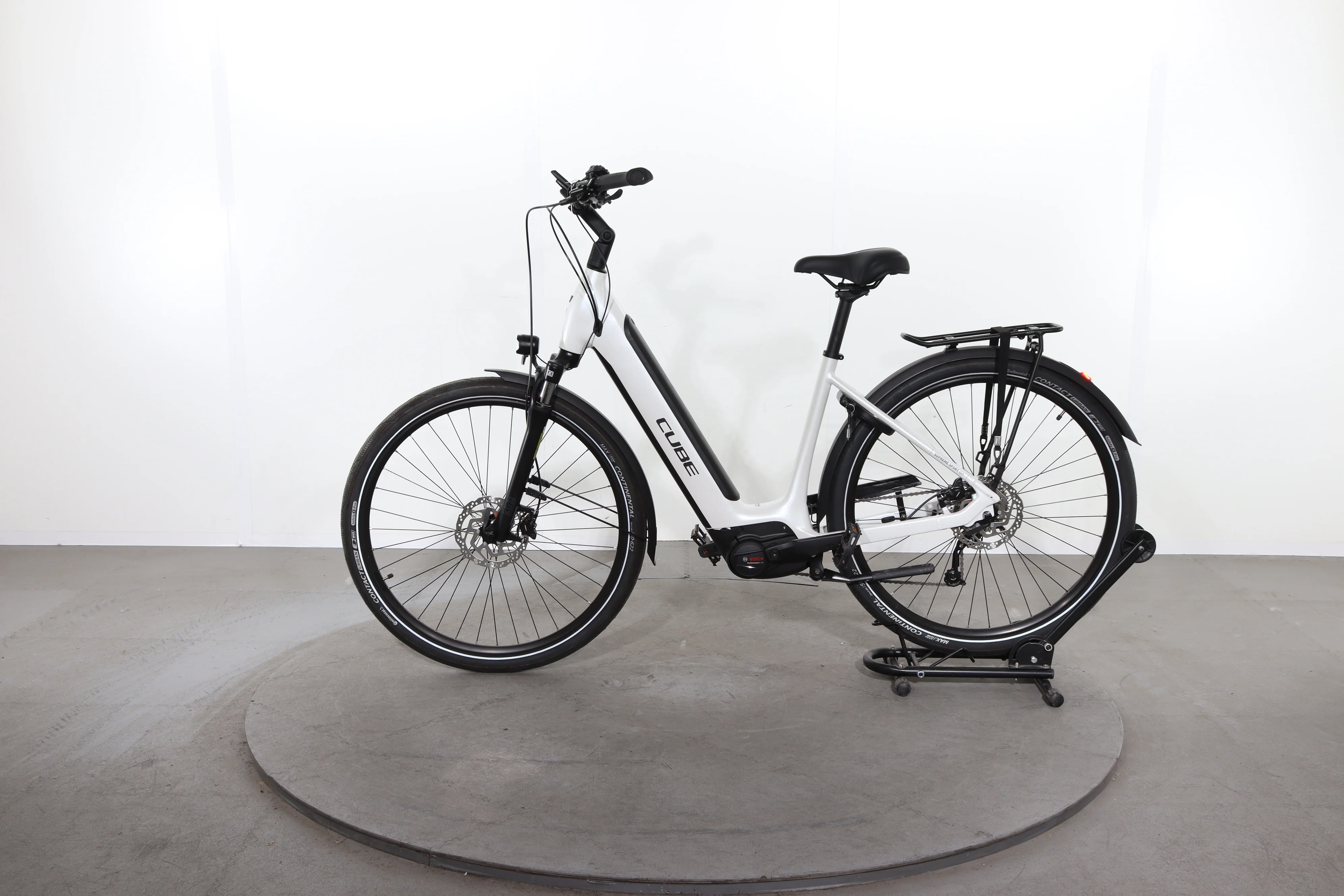 Cube Supreme Sport Hybrid One - Image 4