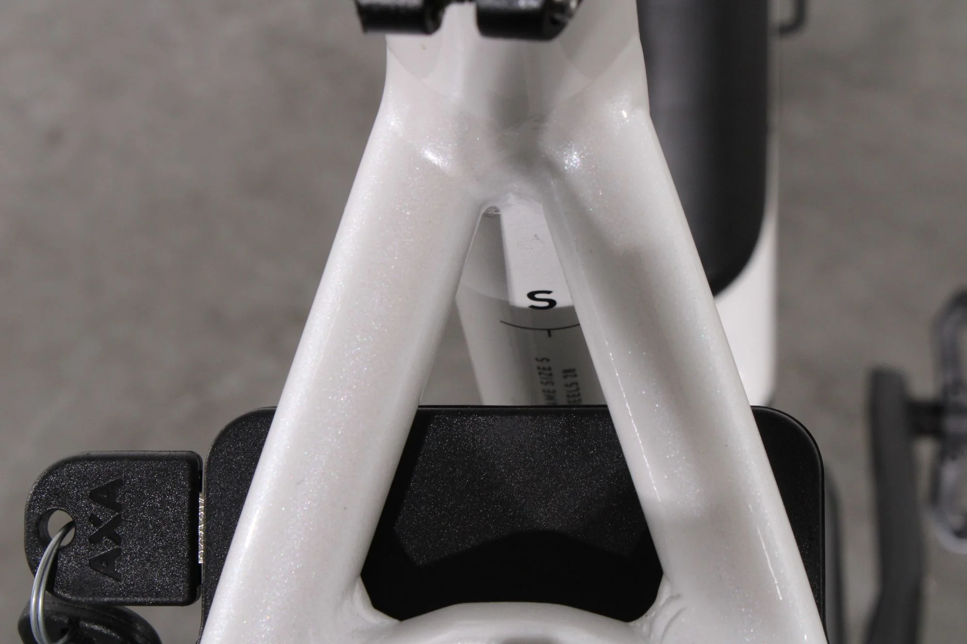 Cube Supreme Sport Hybrid One - Image 9