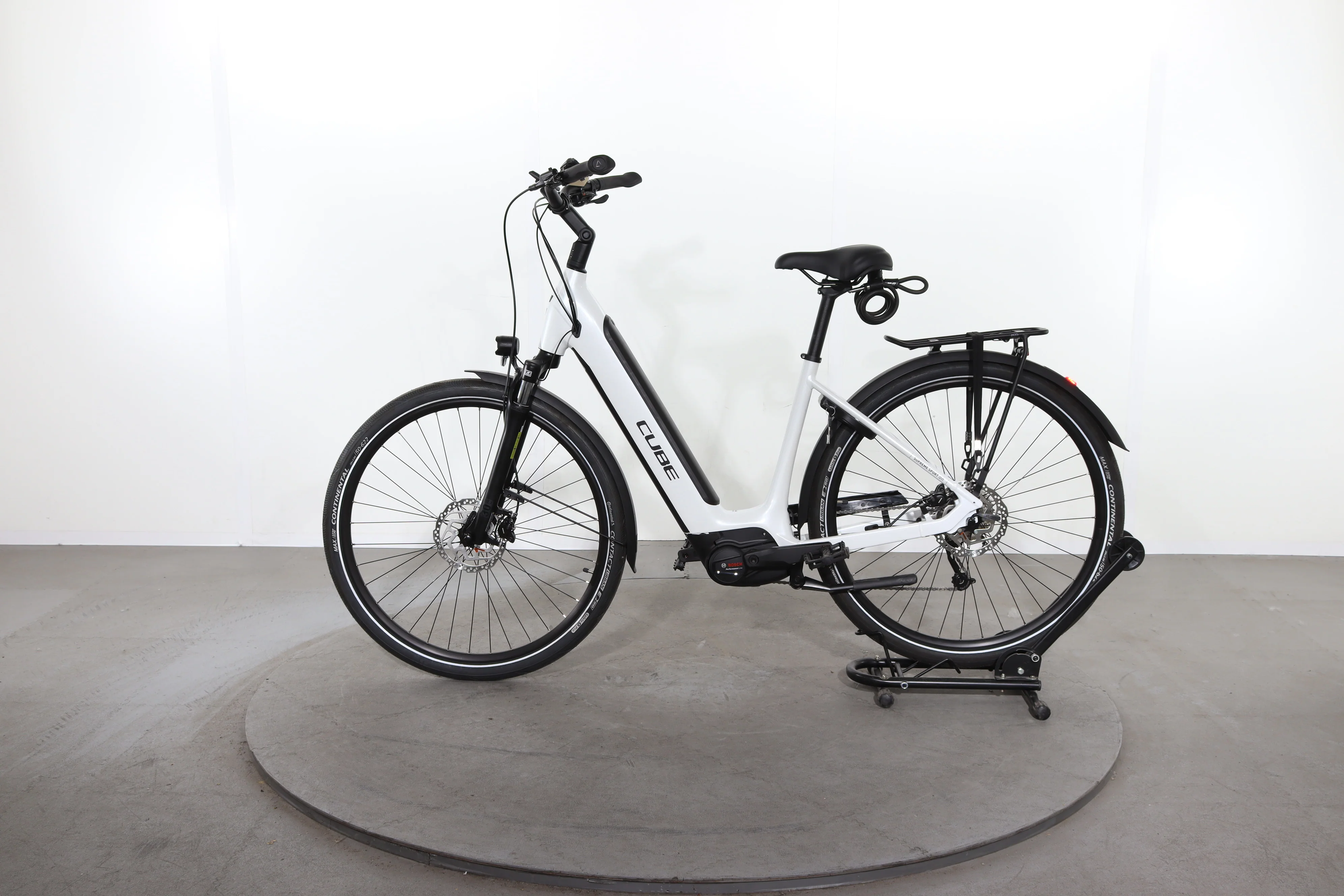 Cube Supreme Sport Hybrid One - Image 4