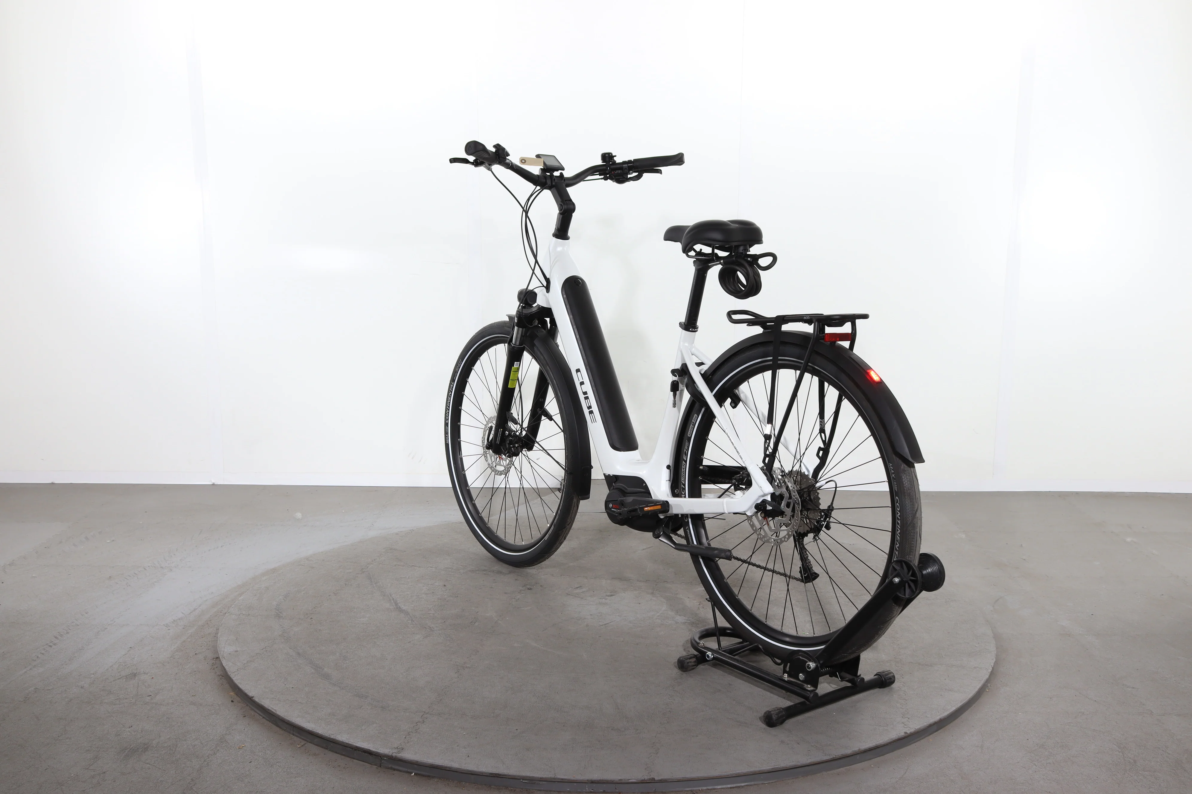 Cube Supreme Sport Hybrid One - Image 5
