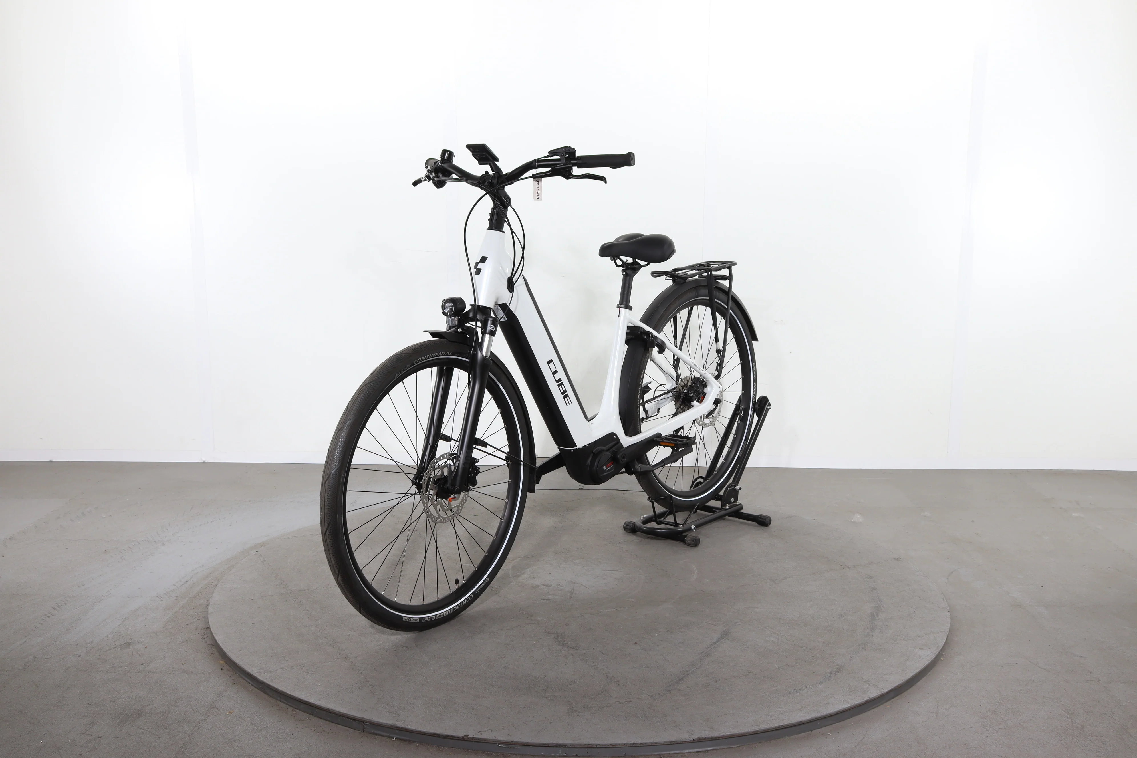 Cube Supreme Sport Hybrid One - Image 3