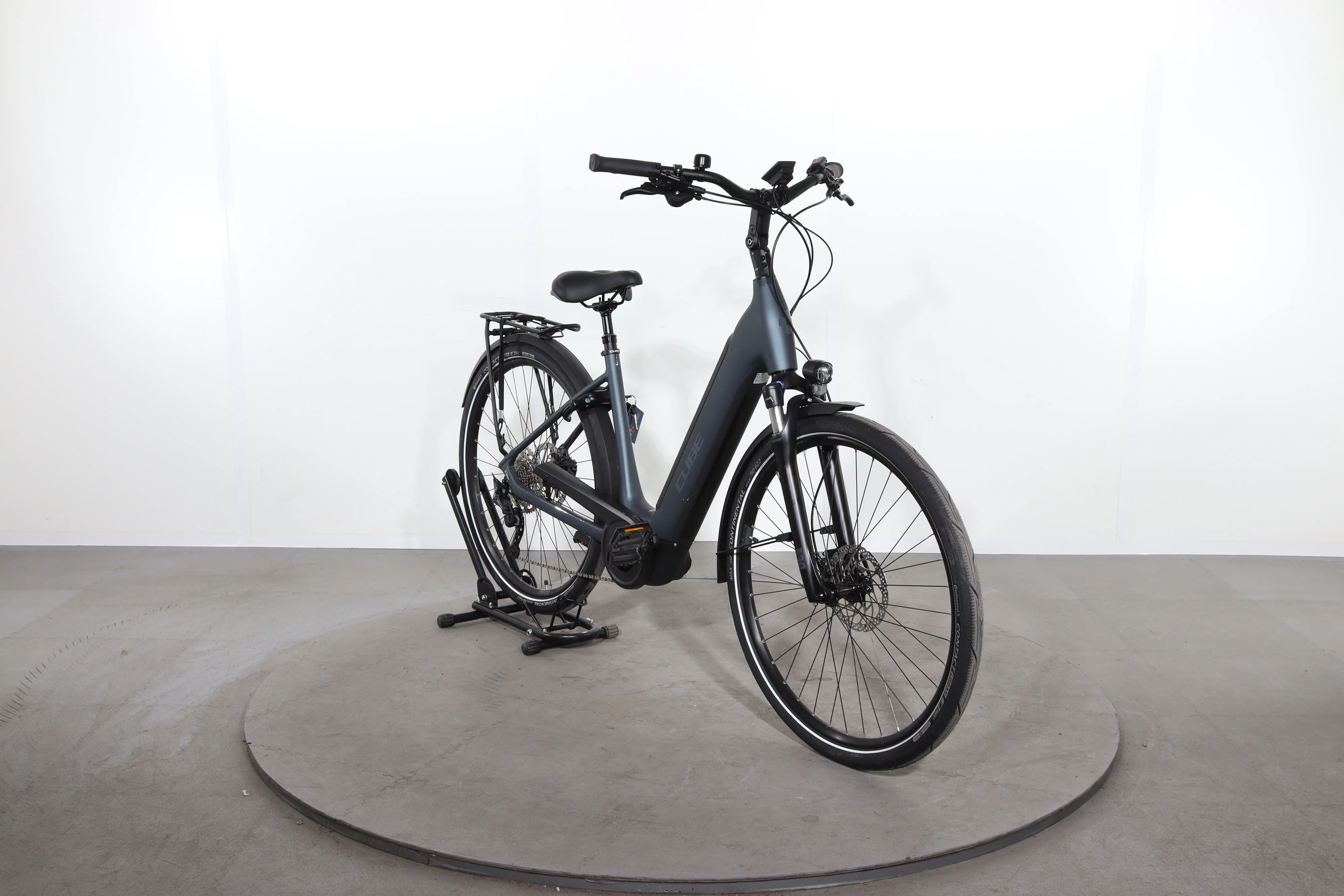Cube Supreme Sport Hybrid Pro - Image 2