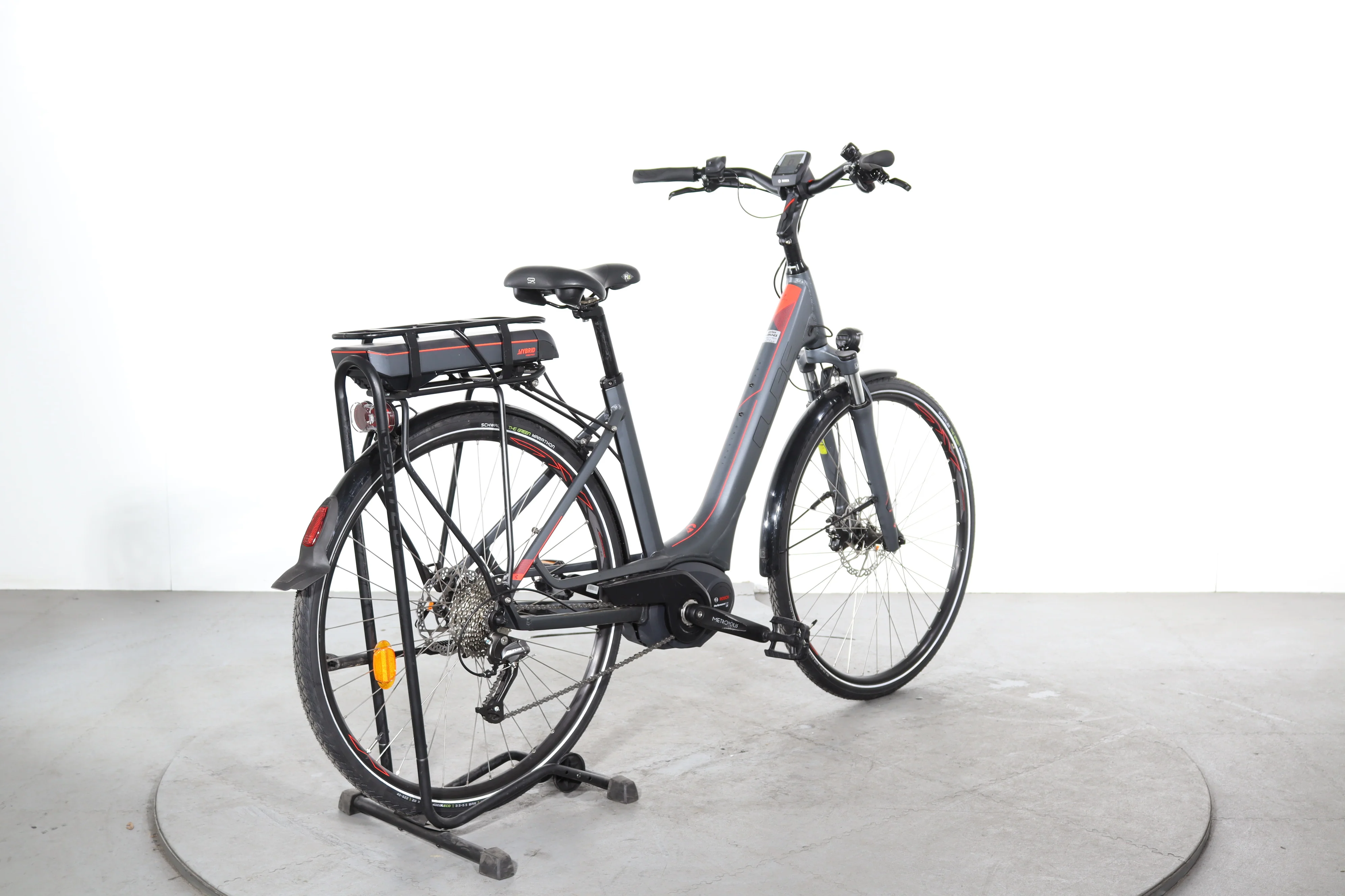 Cube Touring Hybrid 400 - Image 6