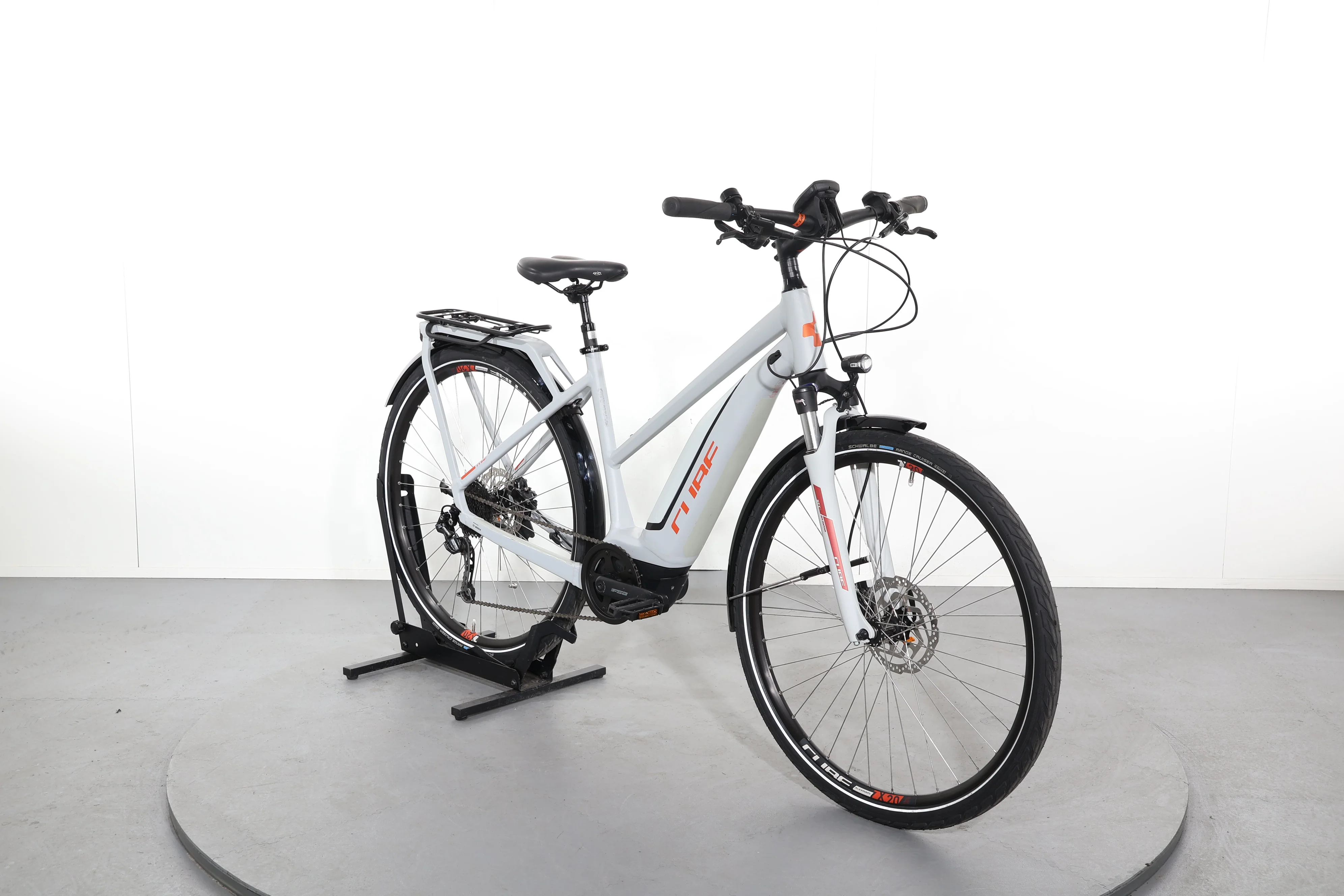 Cube Touring Hybrid 500 - Image 2