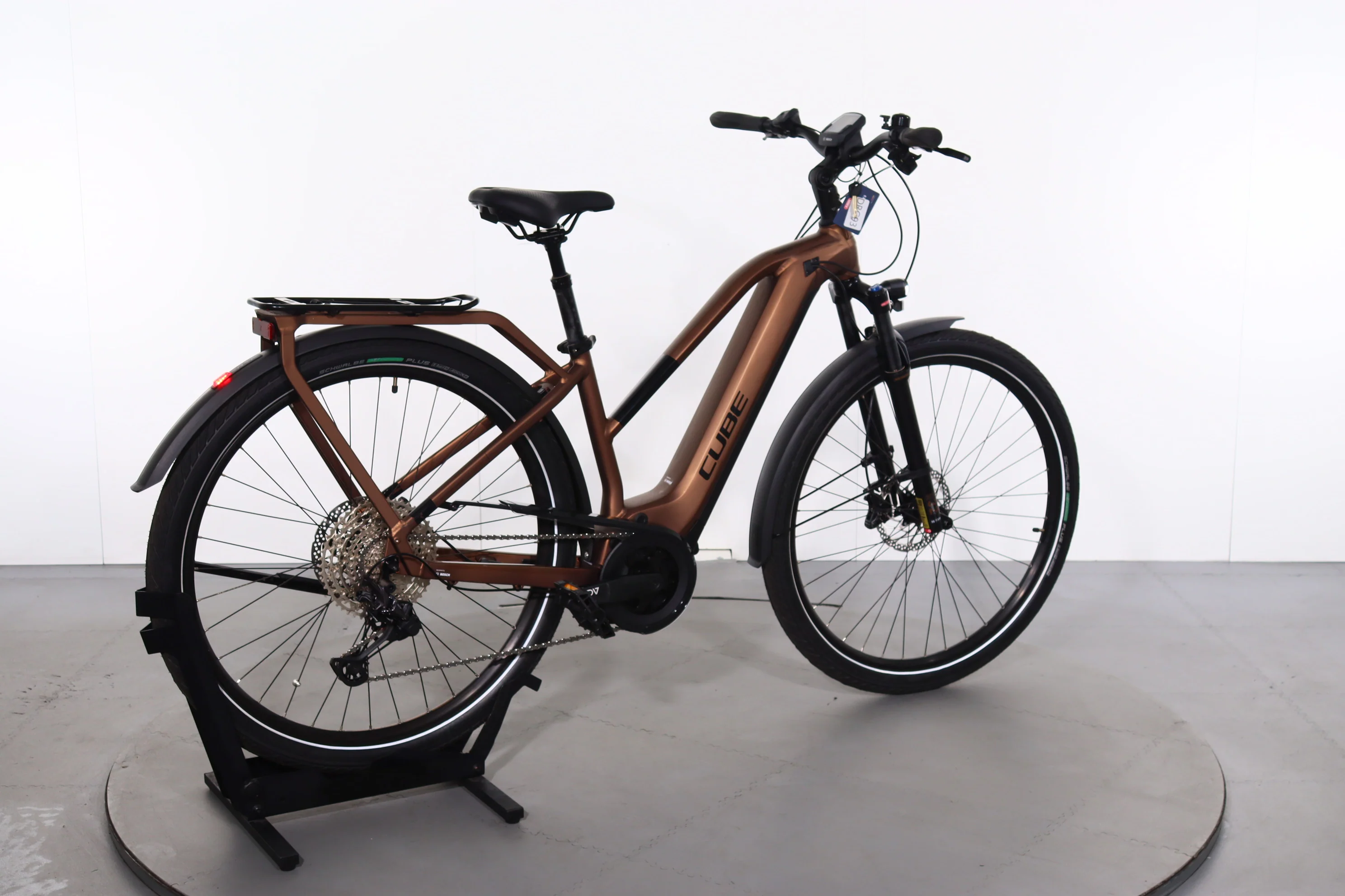 Cube Touring Hybrid - Image 6