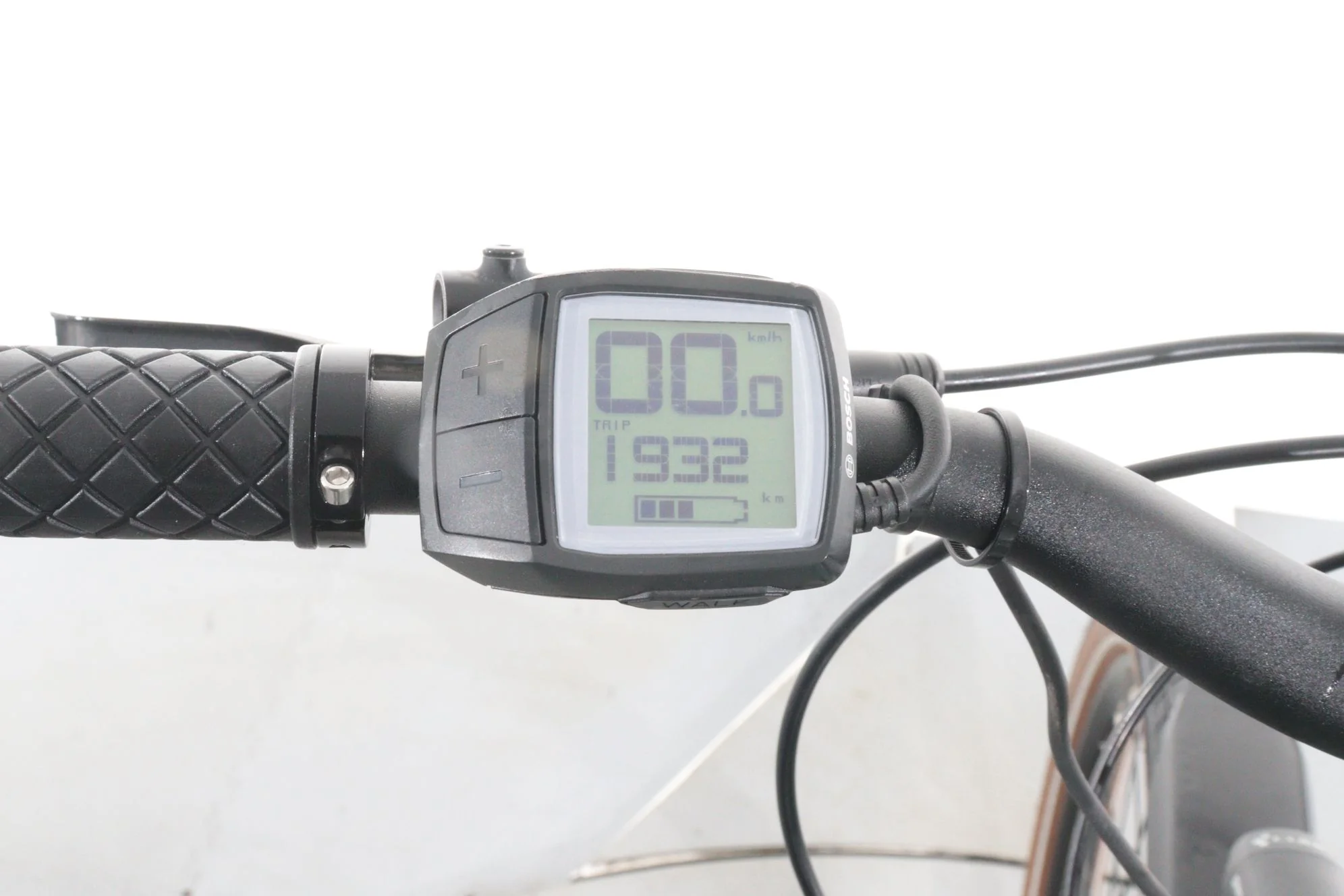 Cube Touring Hybrid - Image 11