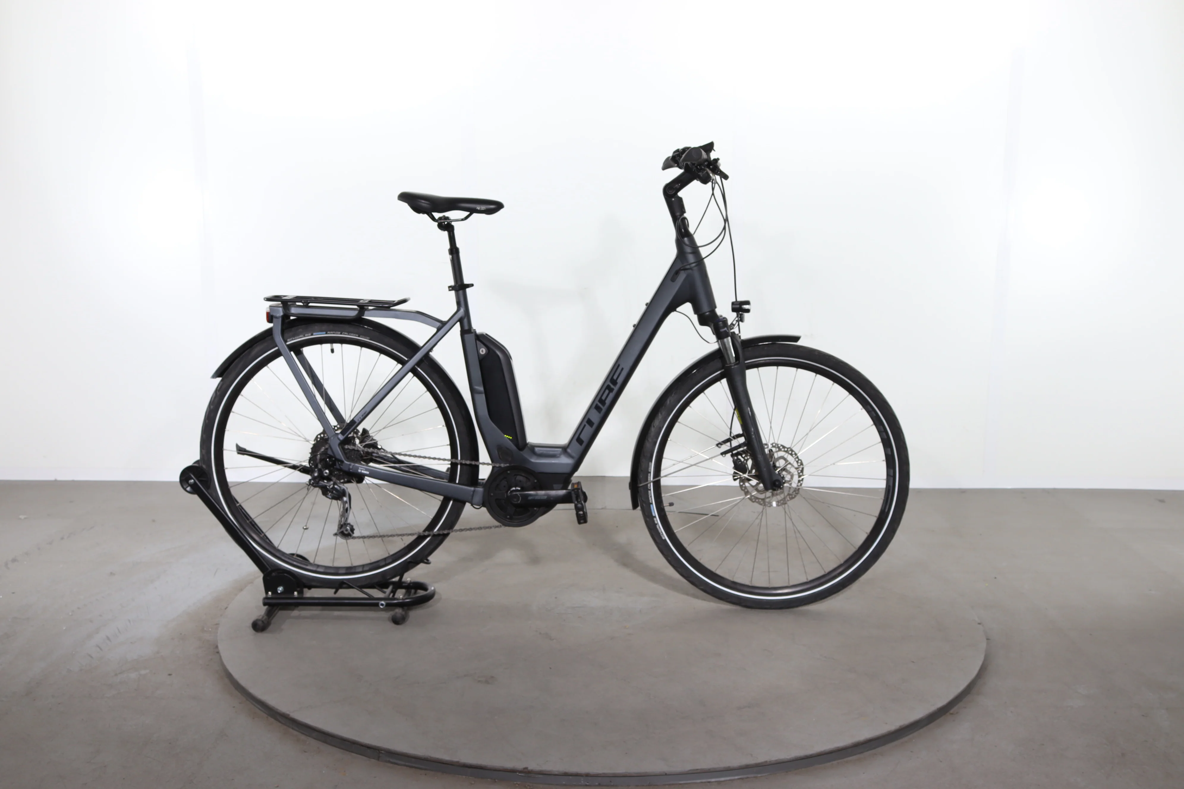 Cube Touring Hybrid GTS