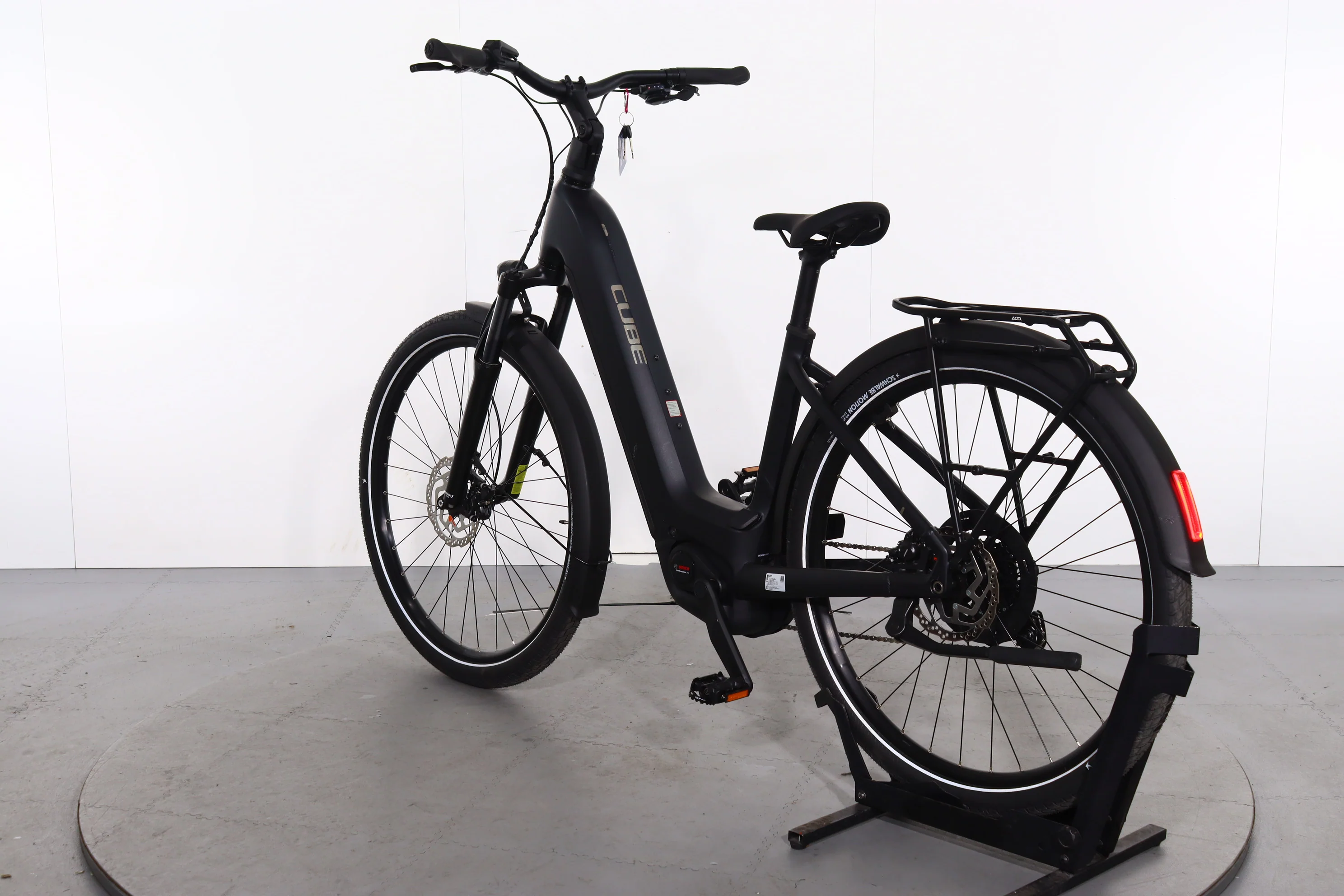 Cube Touring Hybrid ONE - Image 3