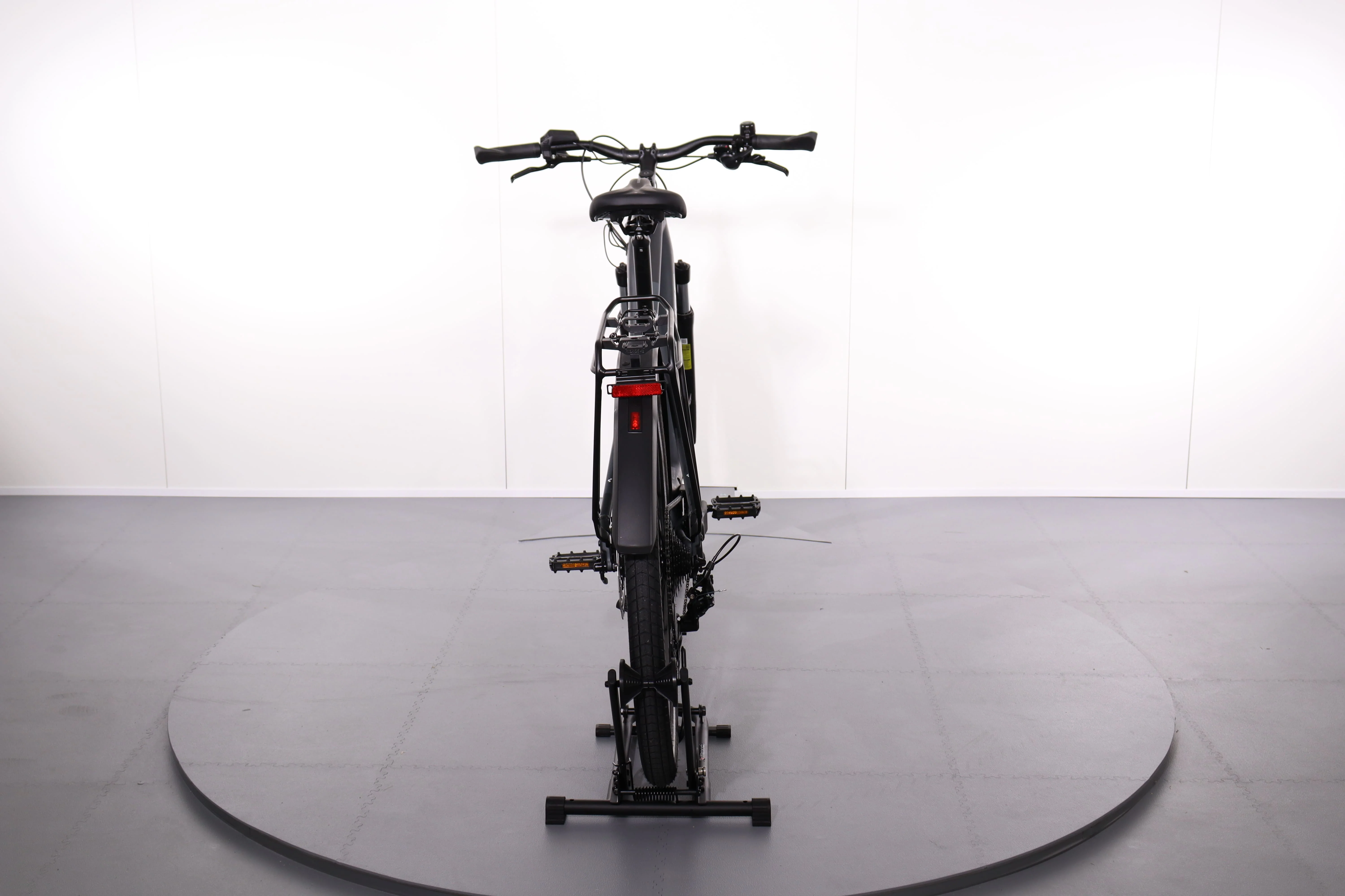Cube Touring Hybrid One 625 - Image 6
