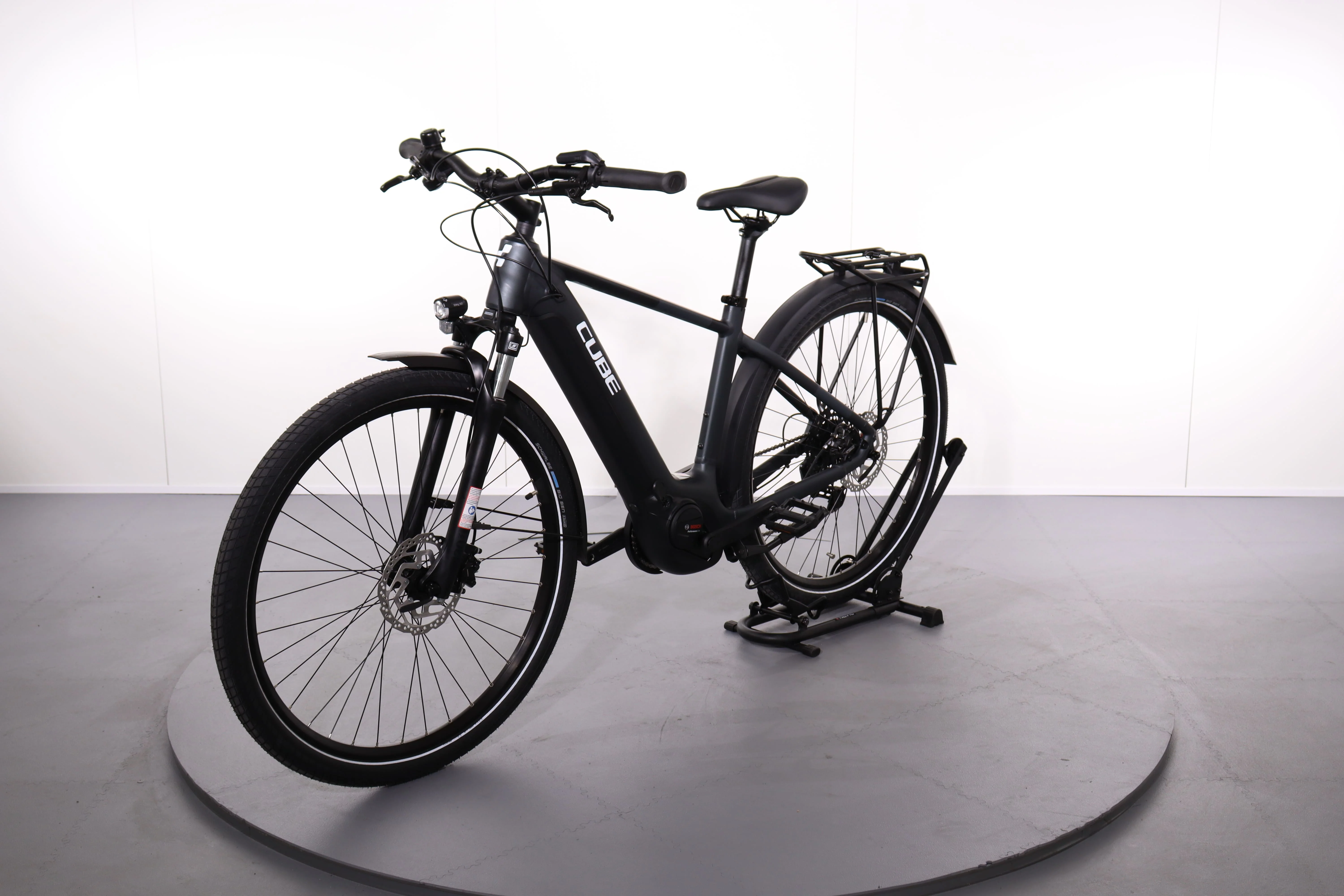 Cube Touring Hybrid One 625 - Image 3