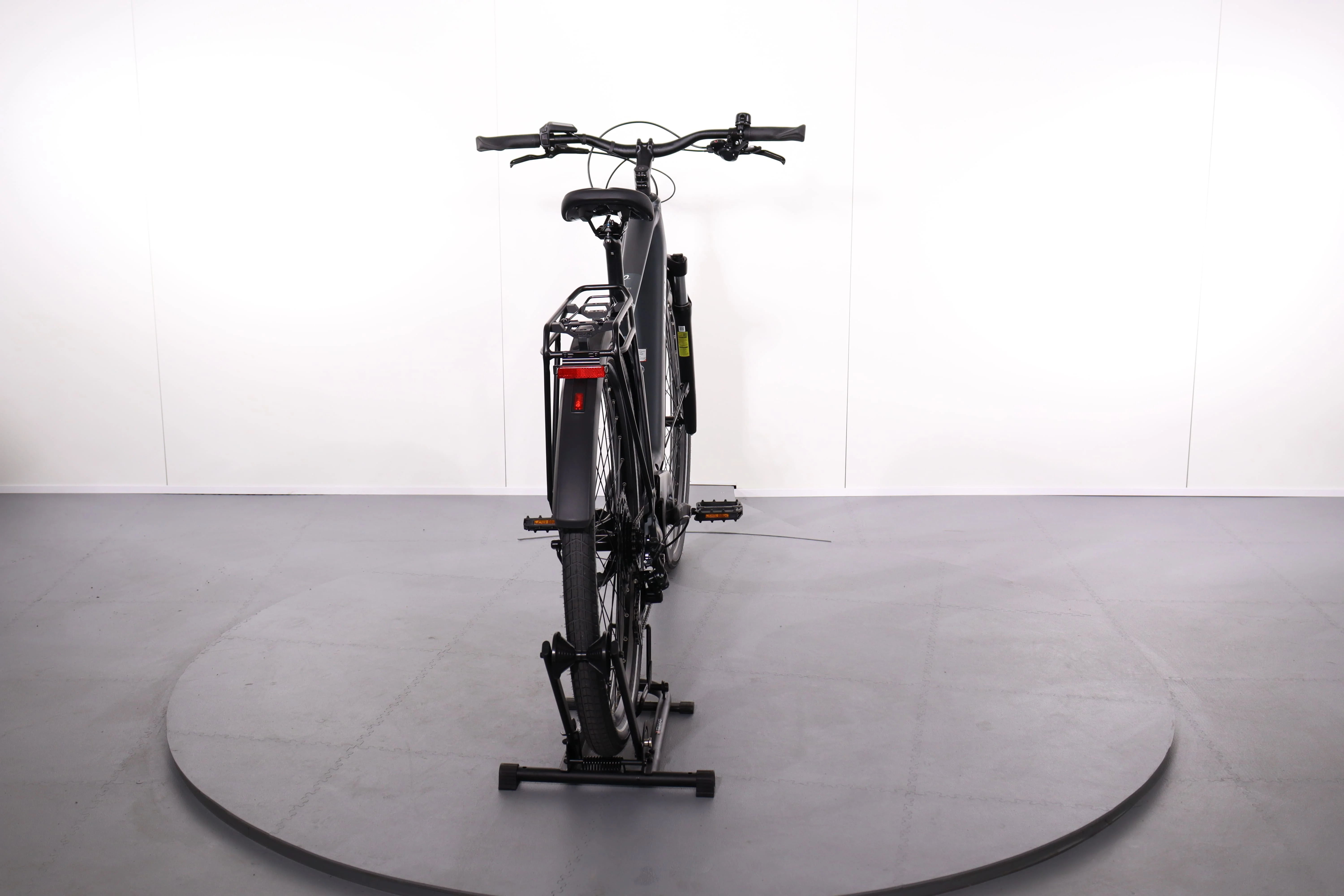 Cube Touring Hybrid One 625 - Image 6