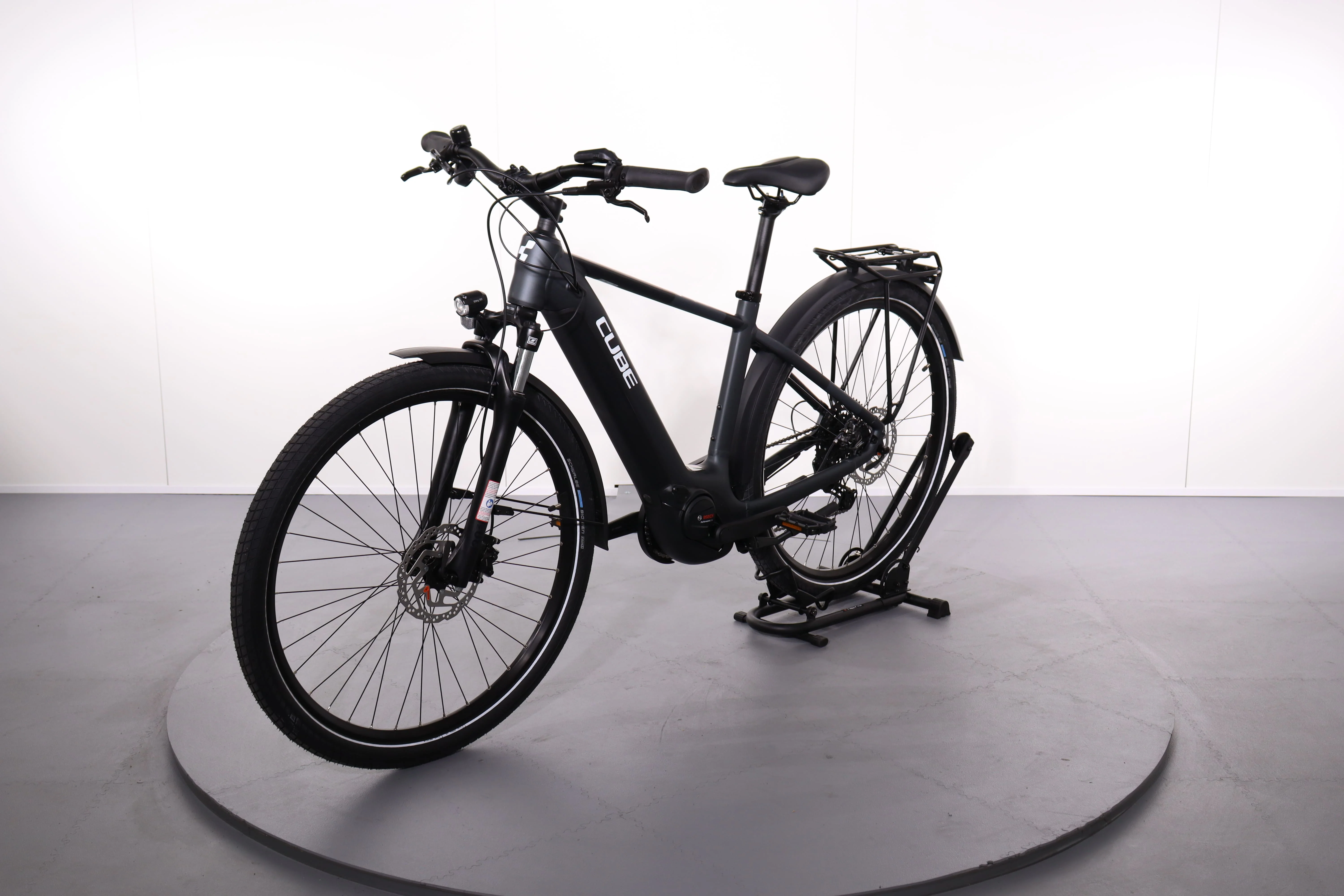 Cube Touring Hybrid One 625 - Image 3