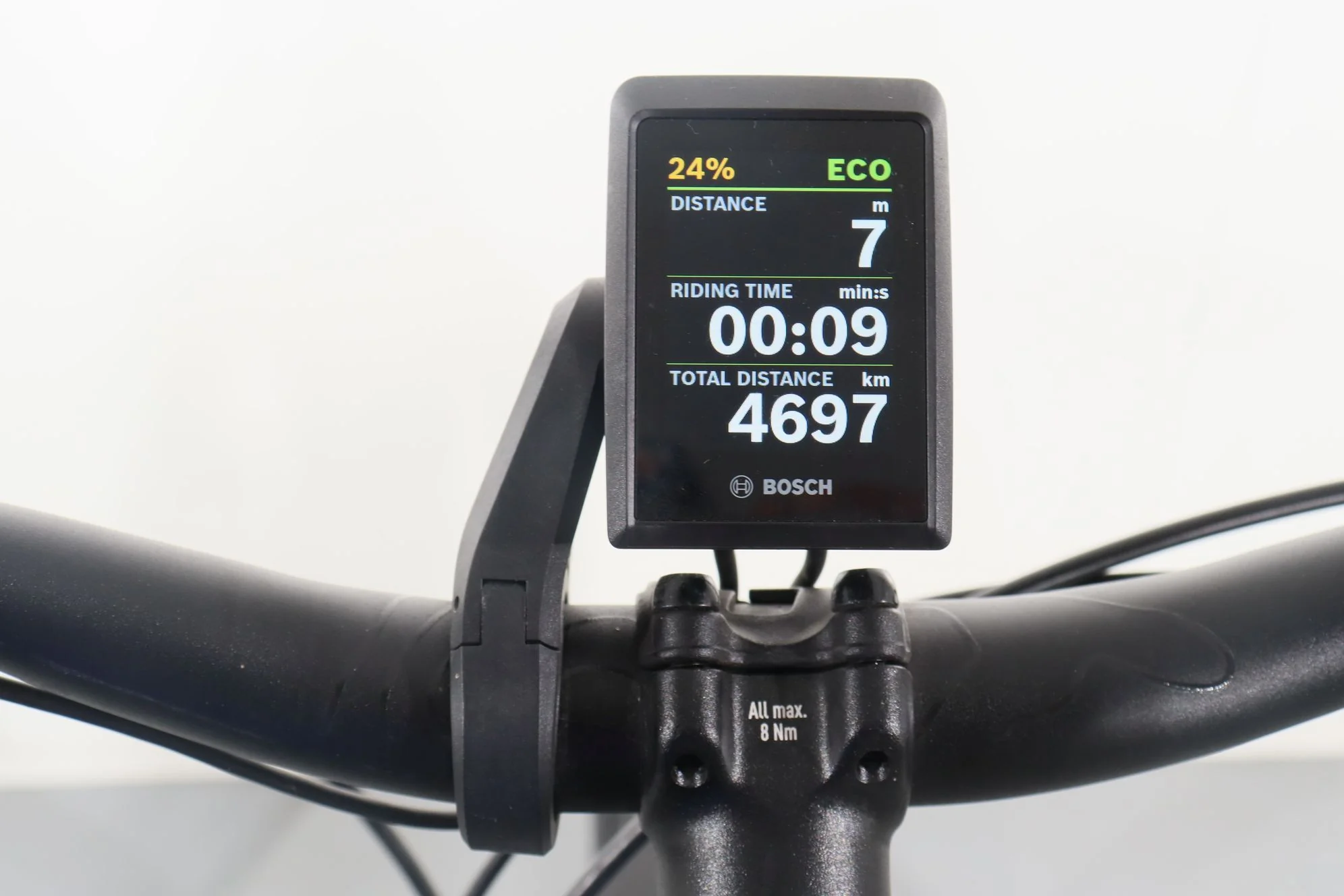 Cube Touring Hybrid One 625 - Image 12