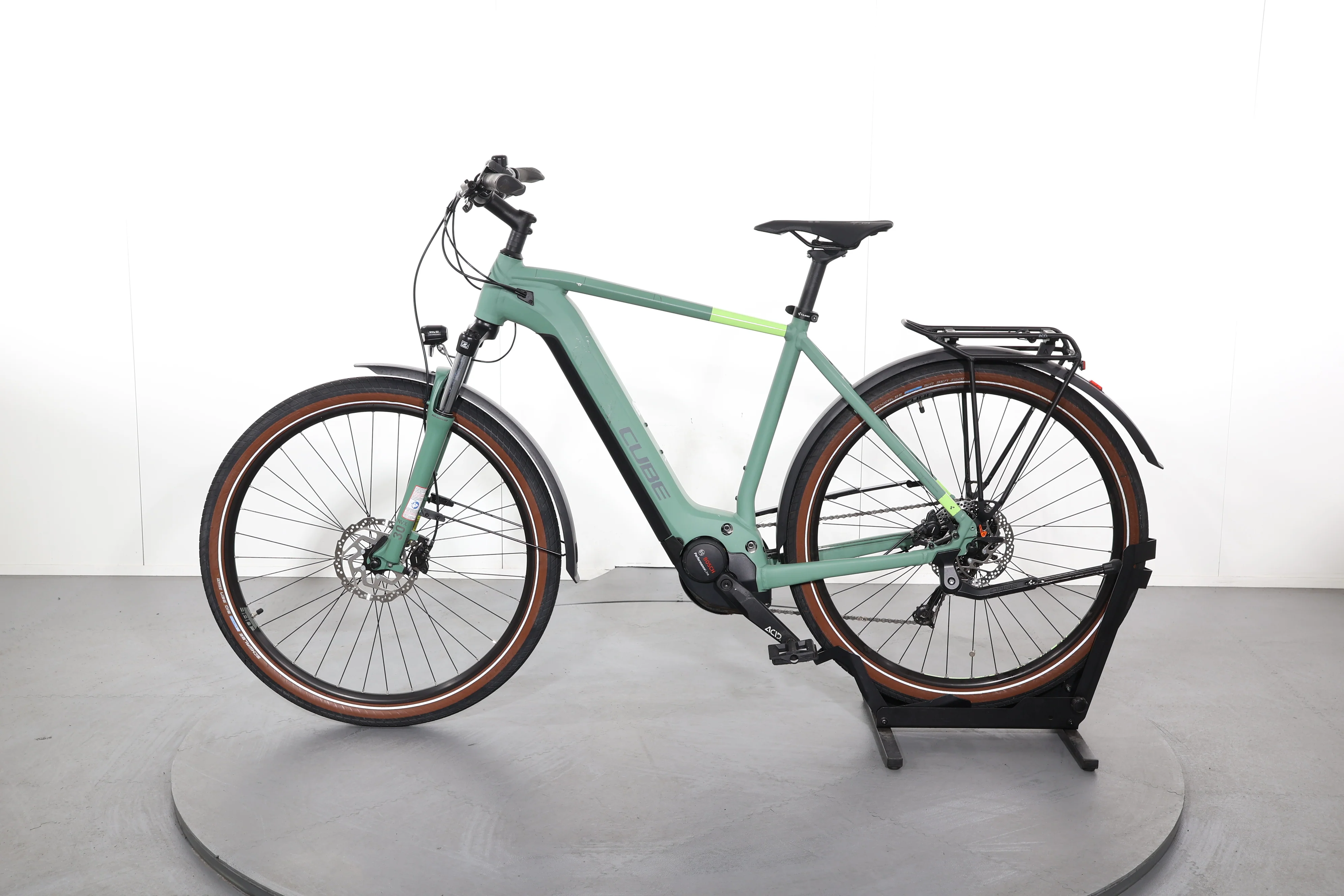 Cube Touring Hybrid One 625 - Image 4