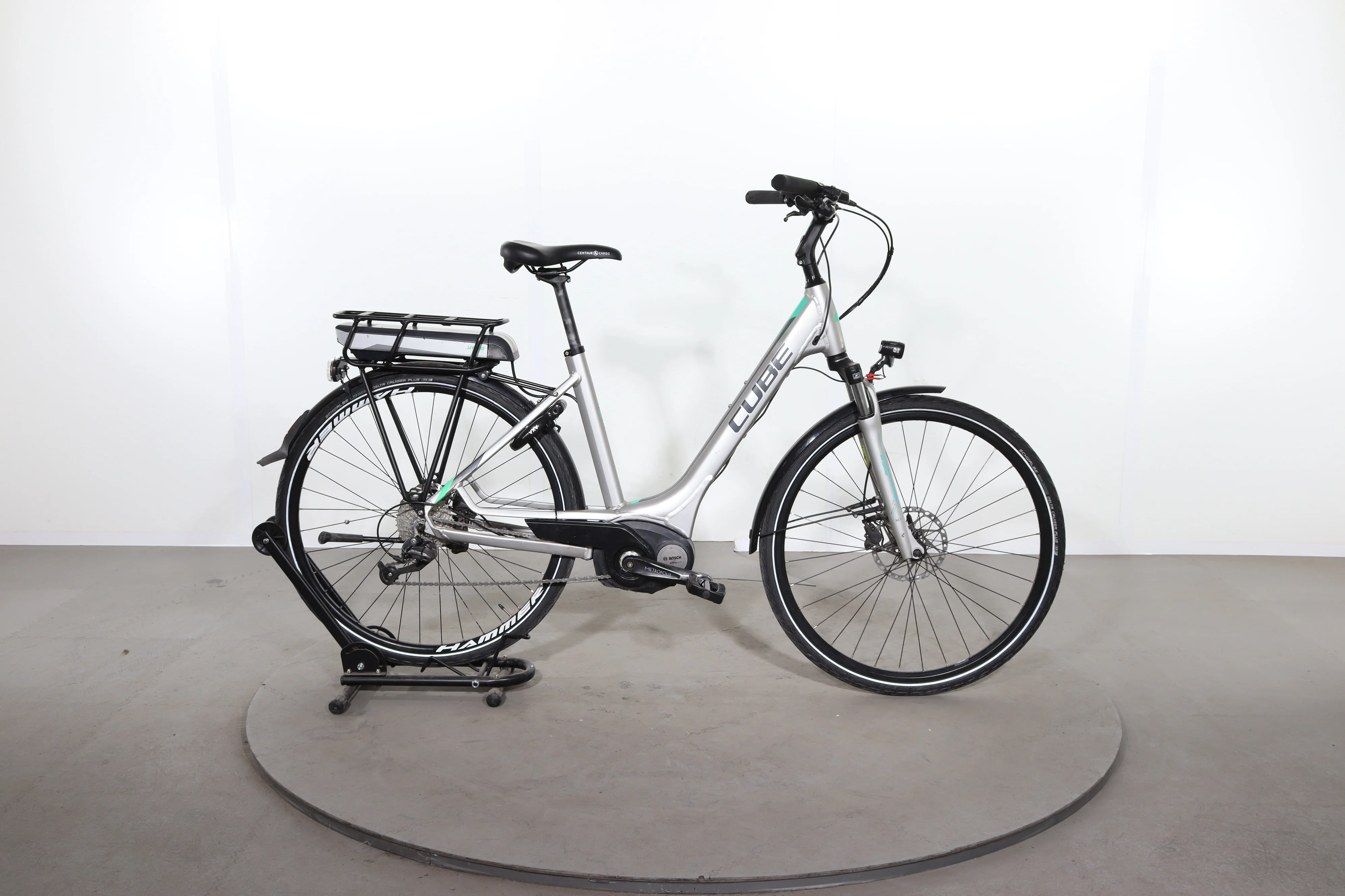 Cube Touring Hybrid One