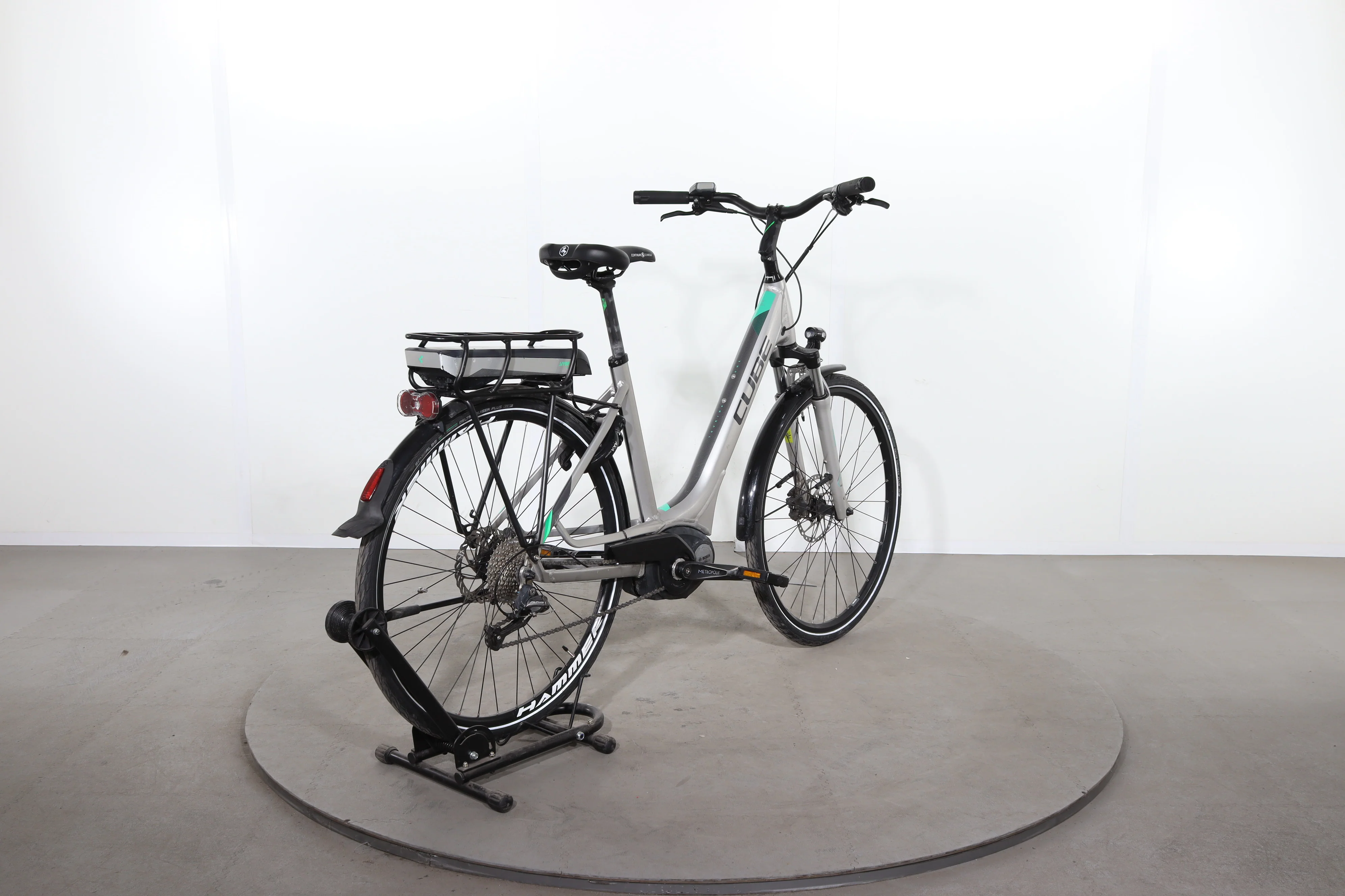 Cube Touring Hybrid One - Image 6