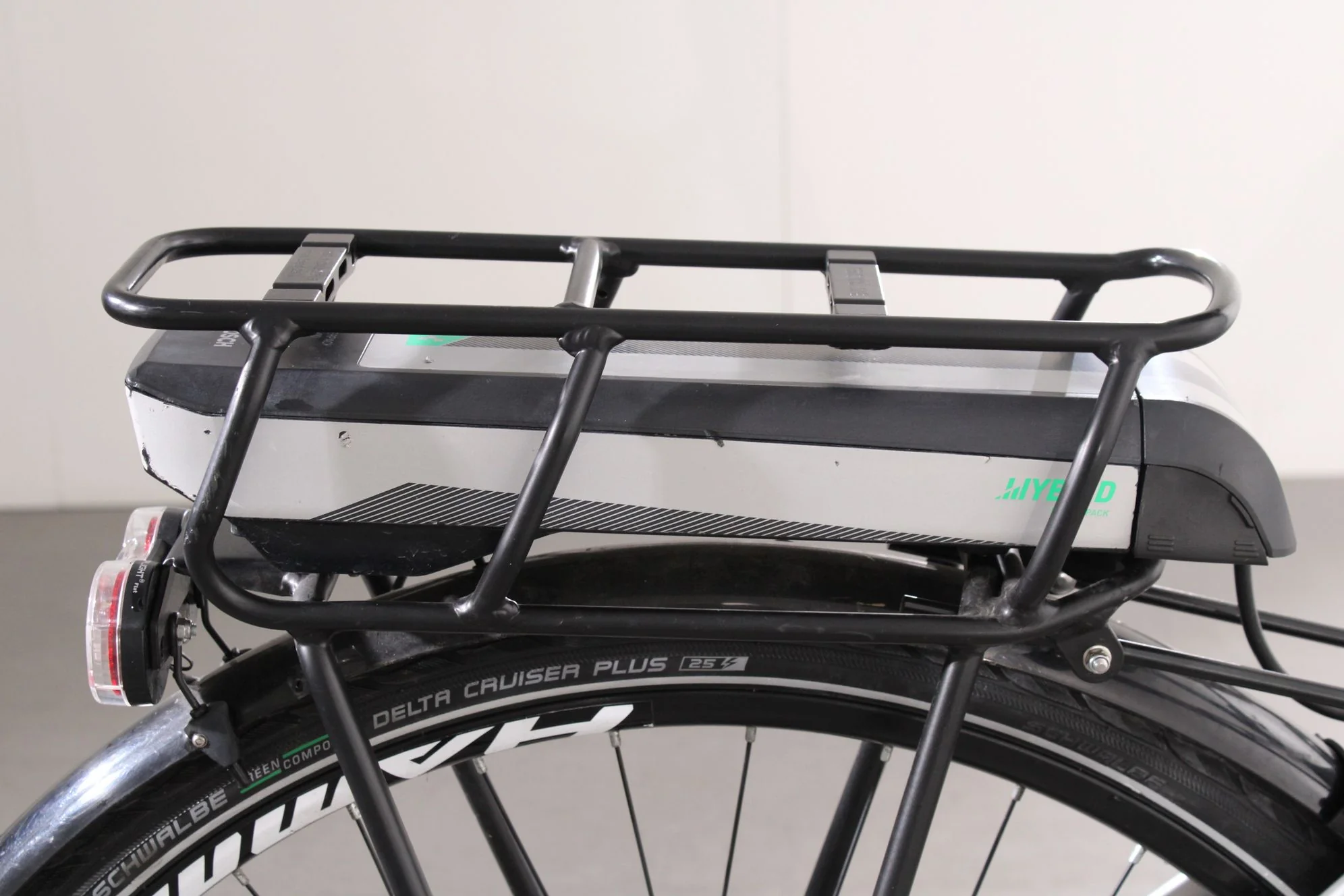 Cube Touring Hybrid One - Image 9