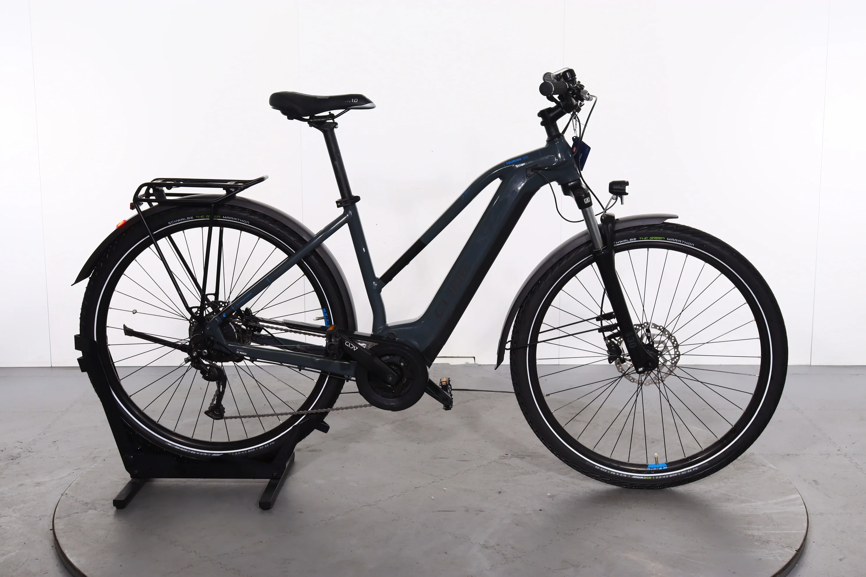 Cube Touring Hybrid One