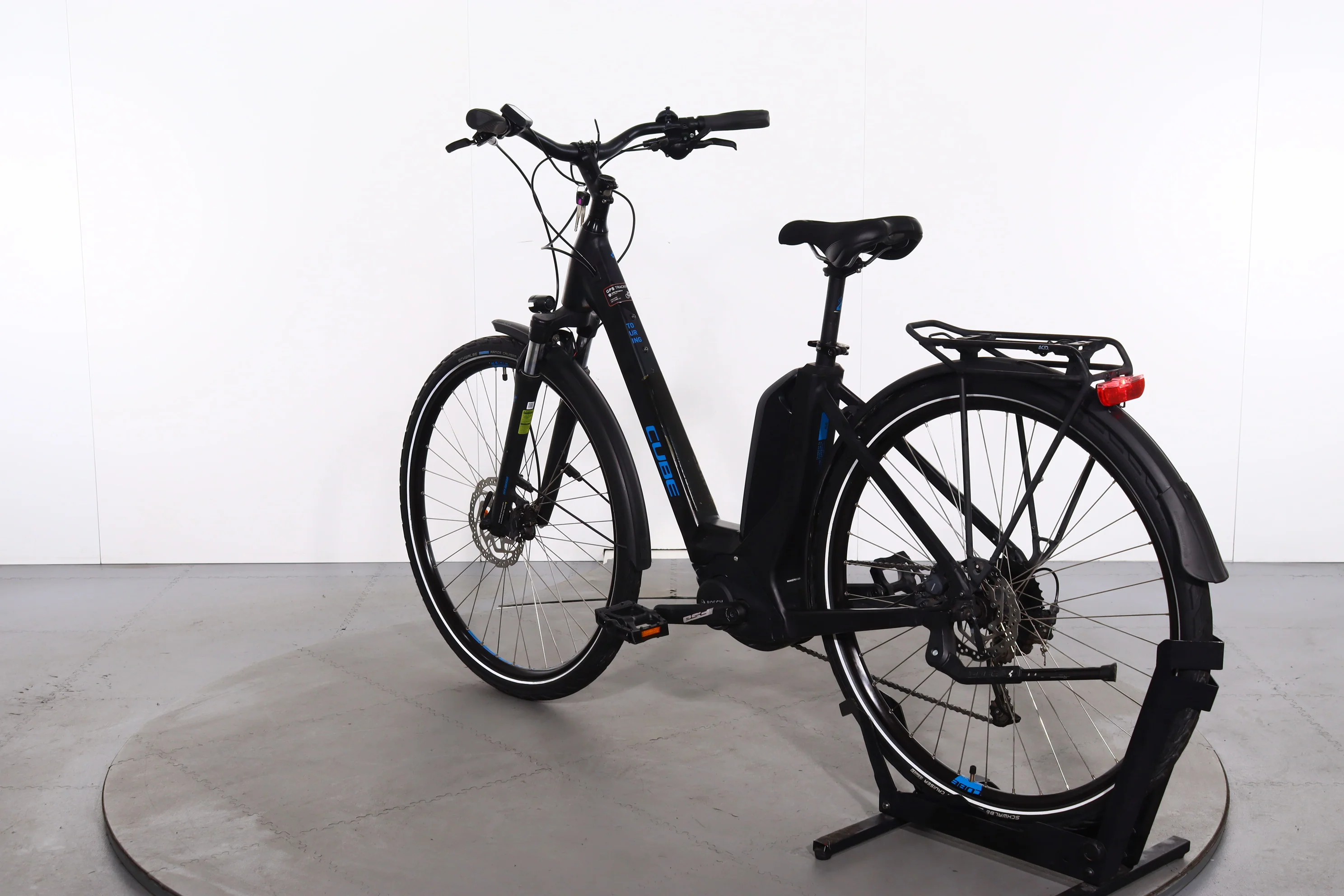 Cube Touring Hybrid One - Image 5