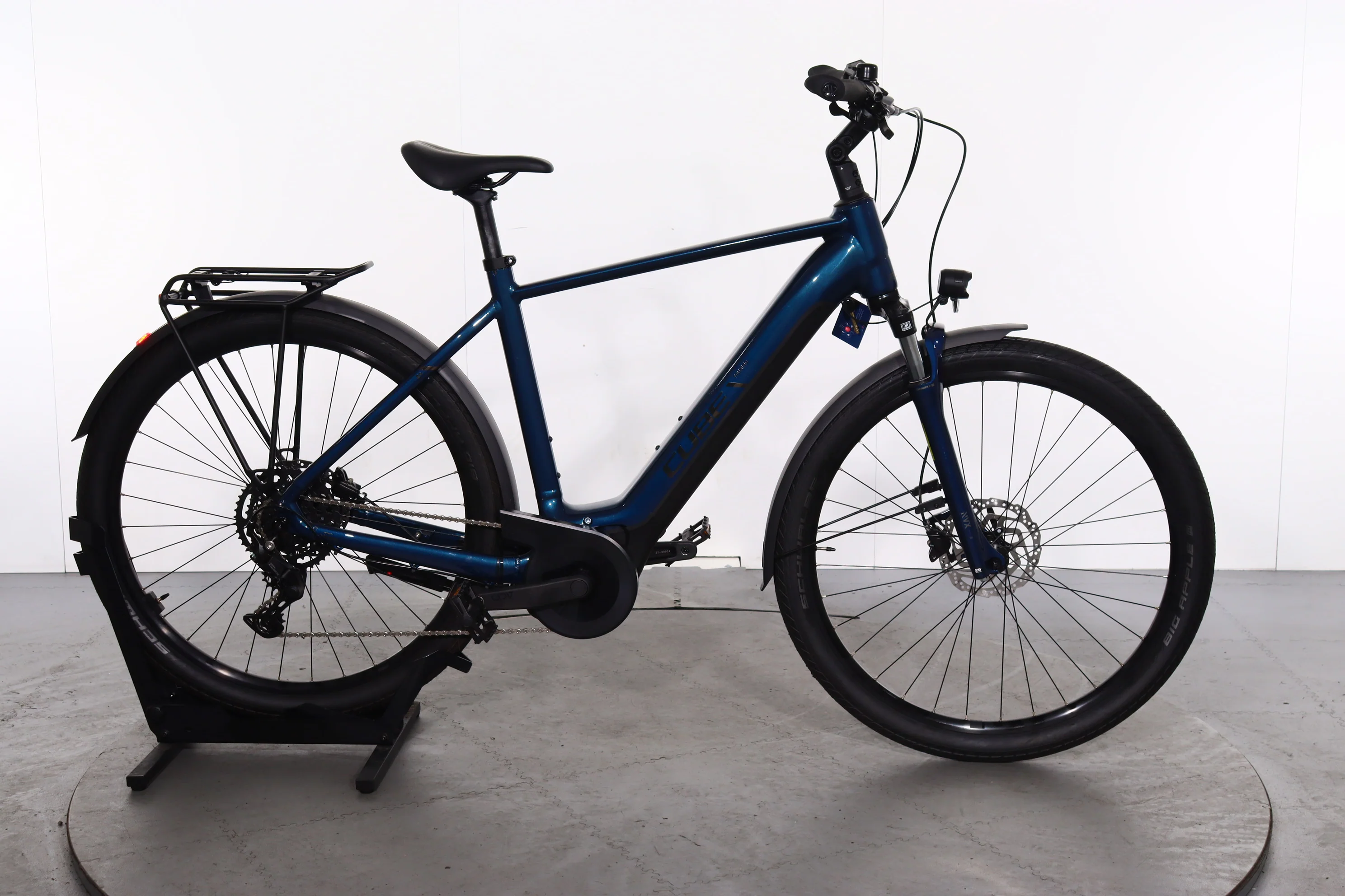 Cube Touring Hybrid One
